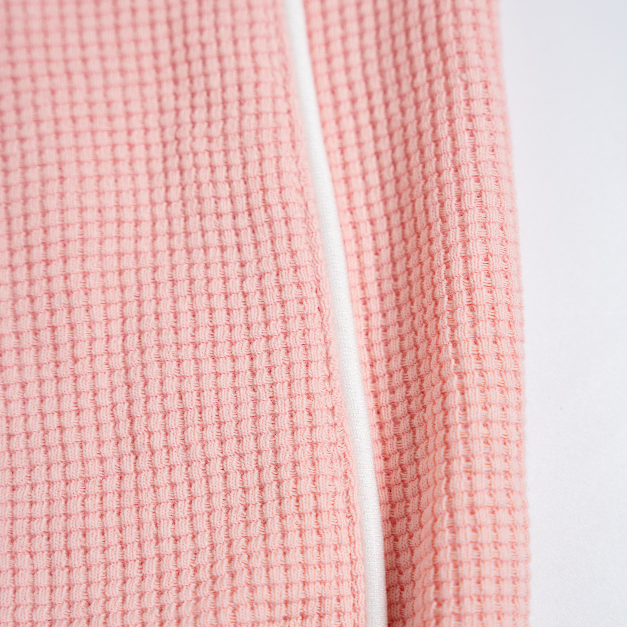 Quần bé gái vải tổ ong phối đường lé_thumbnail_3