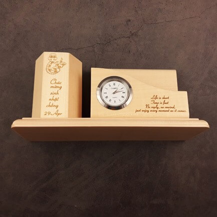 Combo CBB03: Bút gỗ nắp đậy + Hộp cắm bút có đồng hồ