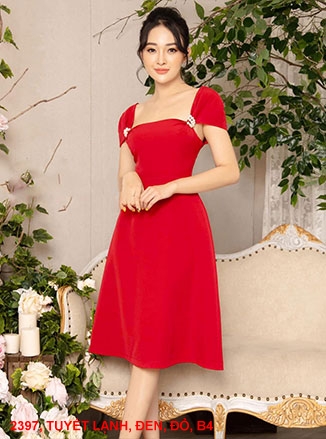 ĐẦM XÒE CỔ VUÔNG TAY NGẮN - 2397