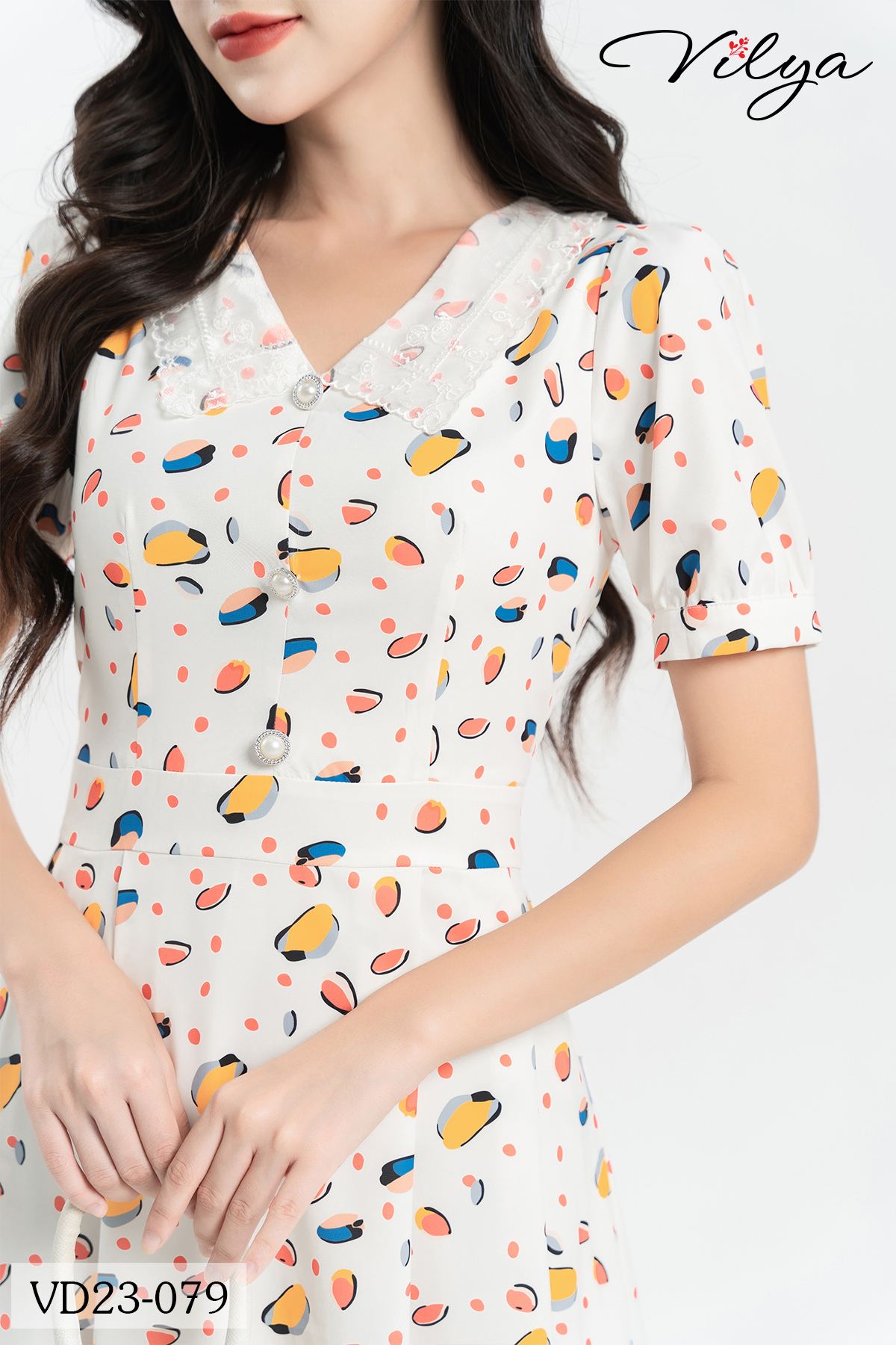 Đầm xòe trắng họa tiết VILYA phối cổ lá ren VD23-079_thumbnail_2