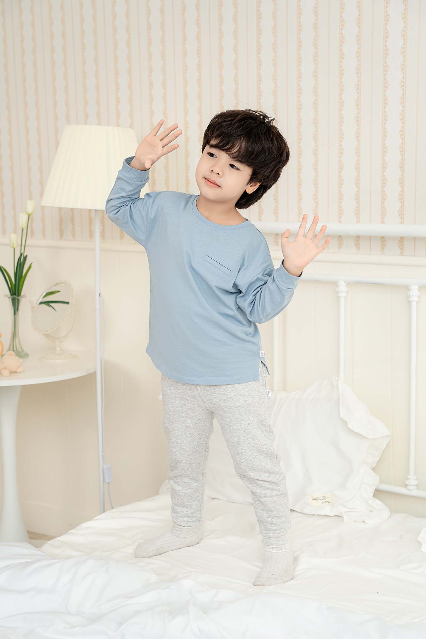 Áo thun phối cơi túi_thumbnail_2