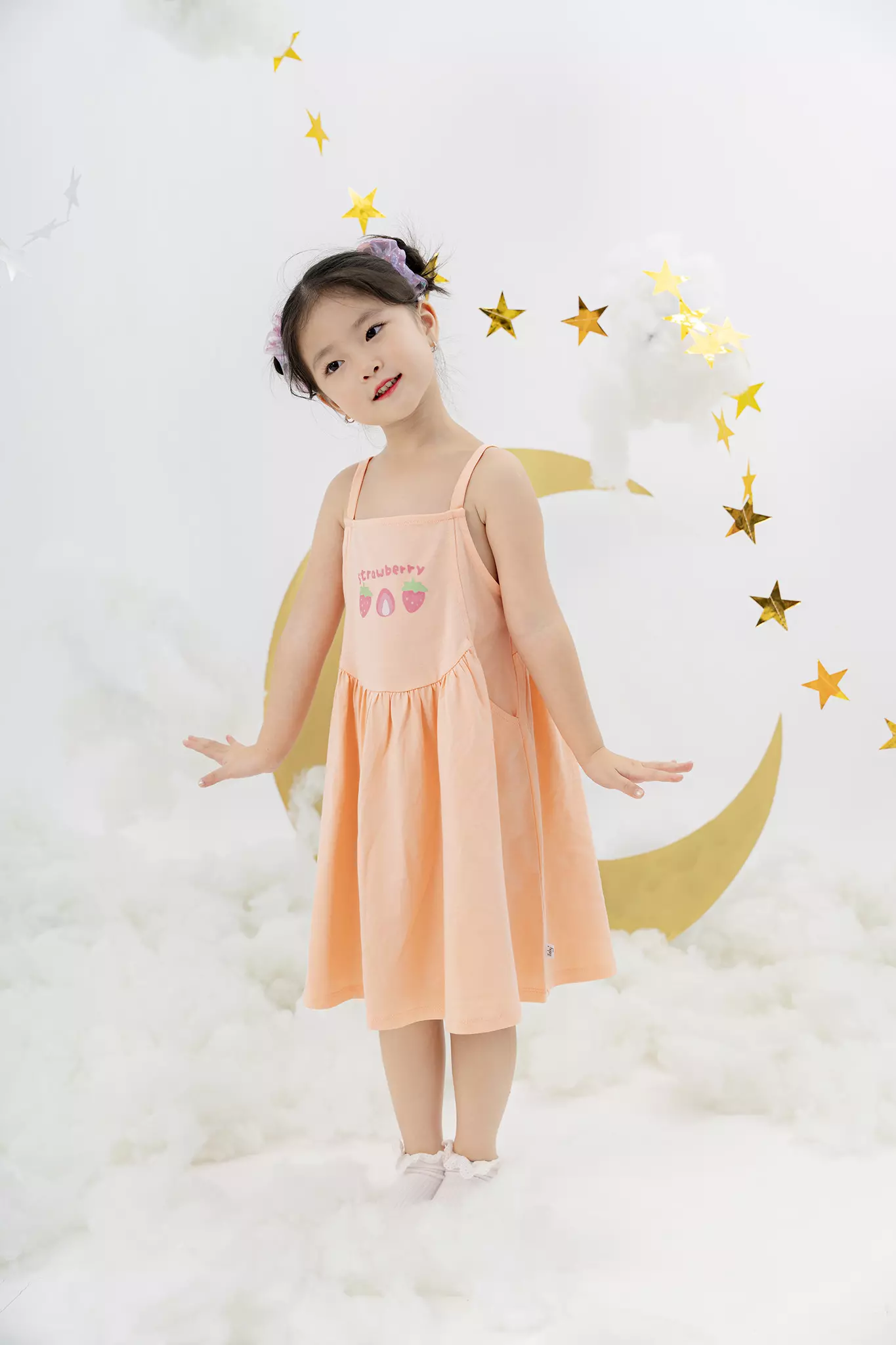 Váy thun hai dây cắt diễu thân