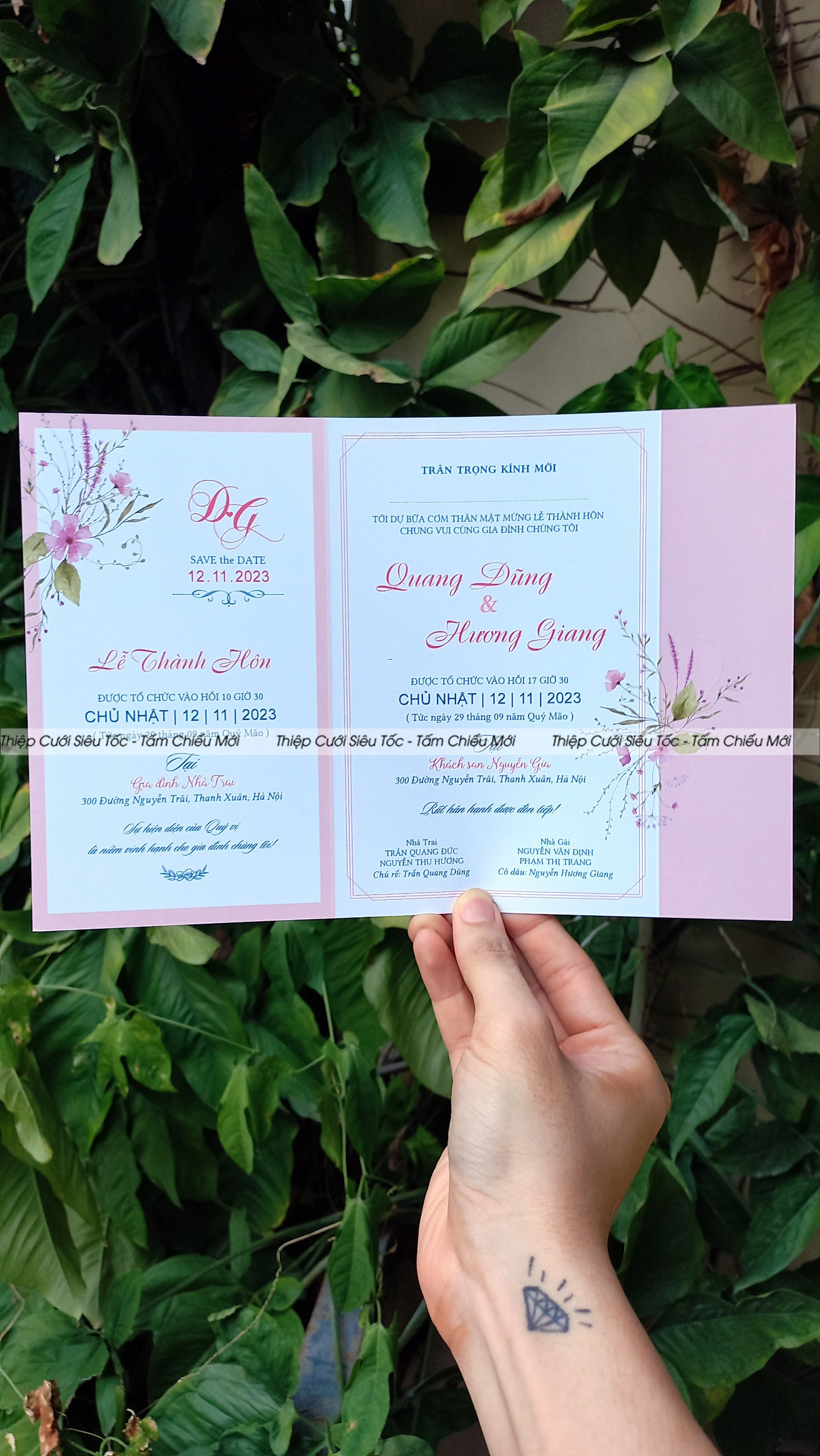 Thiệp gập classic HD308