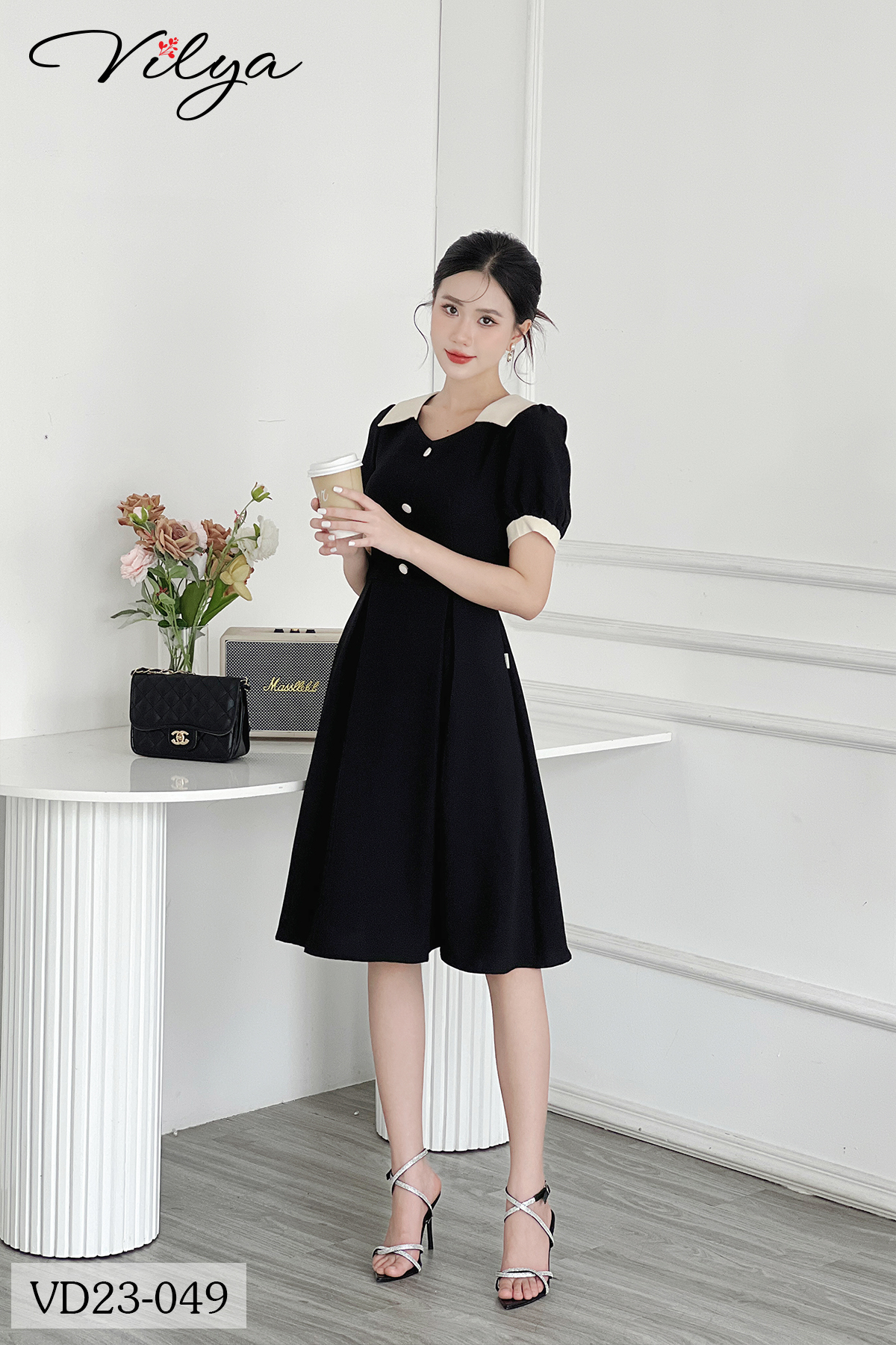 Đầm công sở VILYA đen dáng xòe phối cổ trắng VD23-049_thumbnail_1