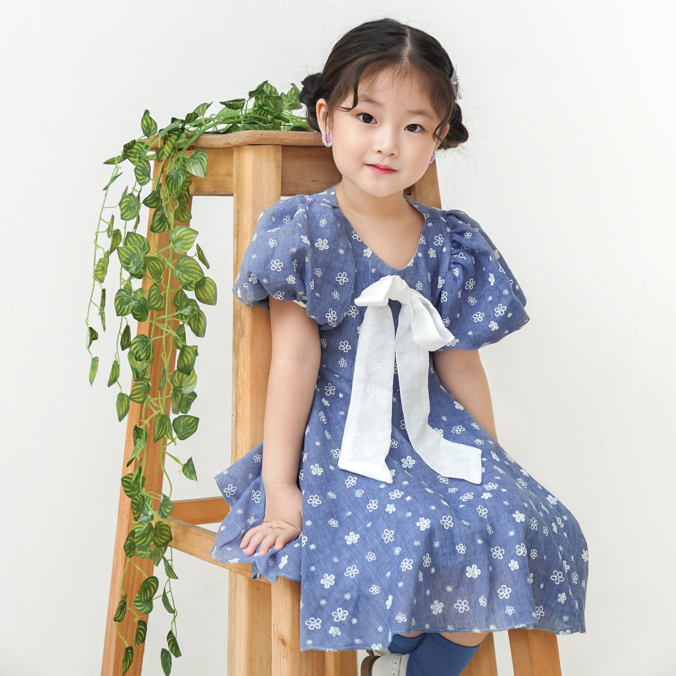 Váy thô dệt in hoa phối nơ trắng_thumbnail_0