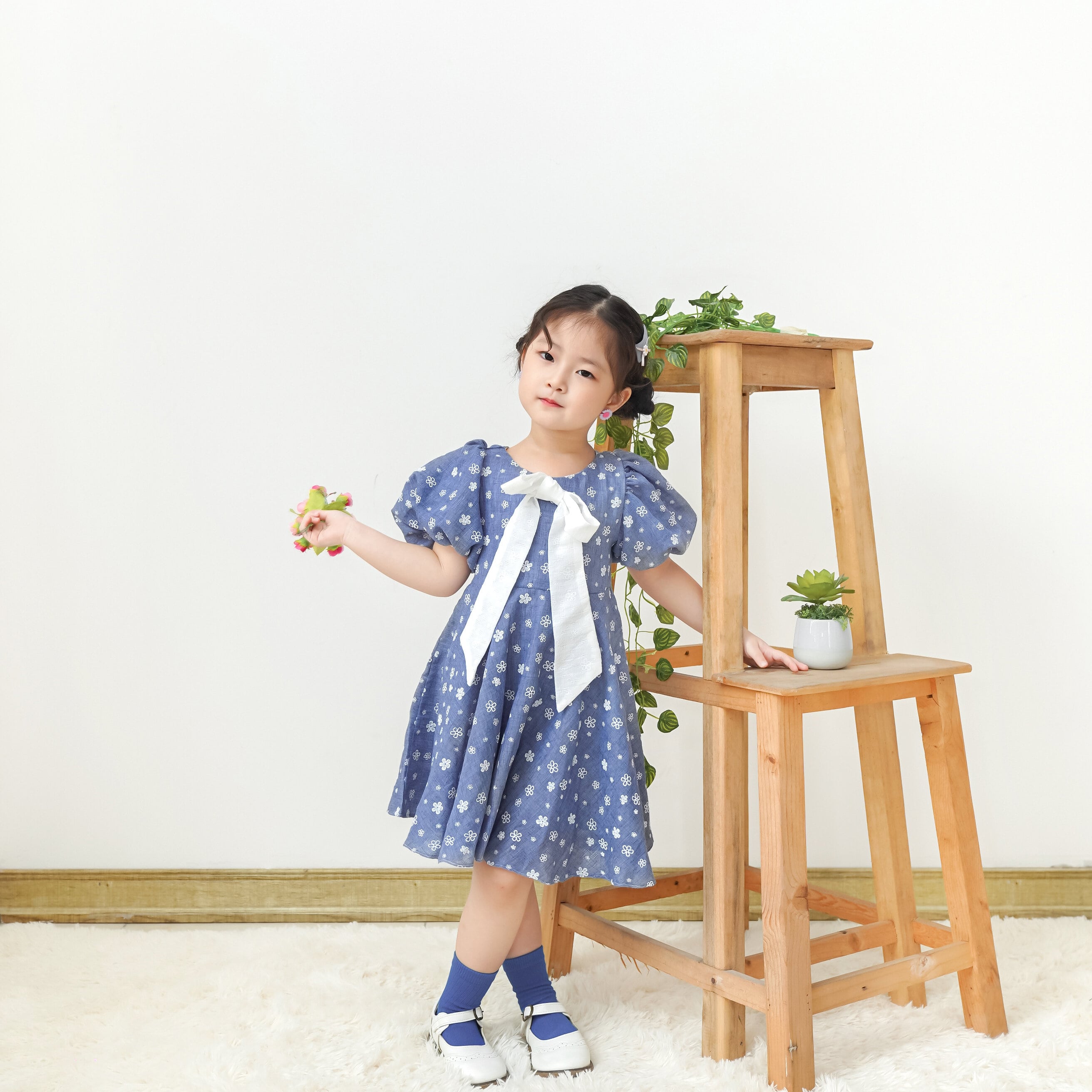 Váy thô dệt in hoa phối nơ trắng_thumbnail_5