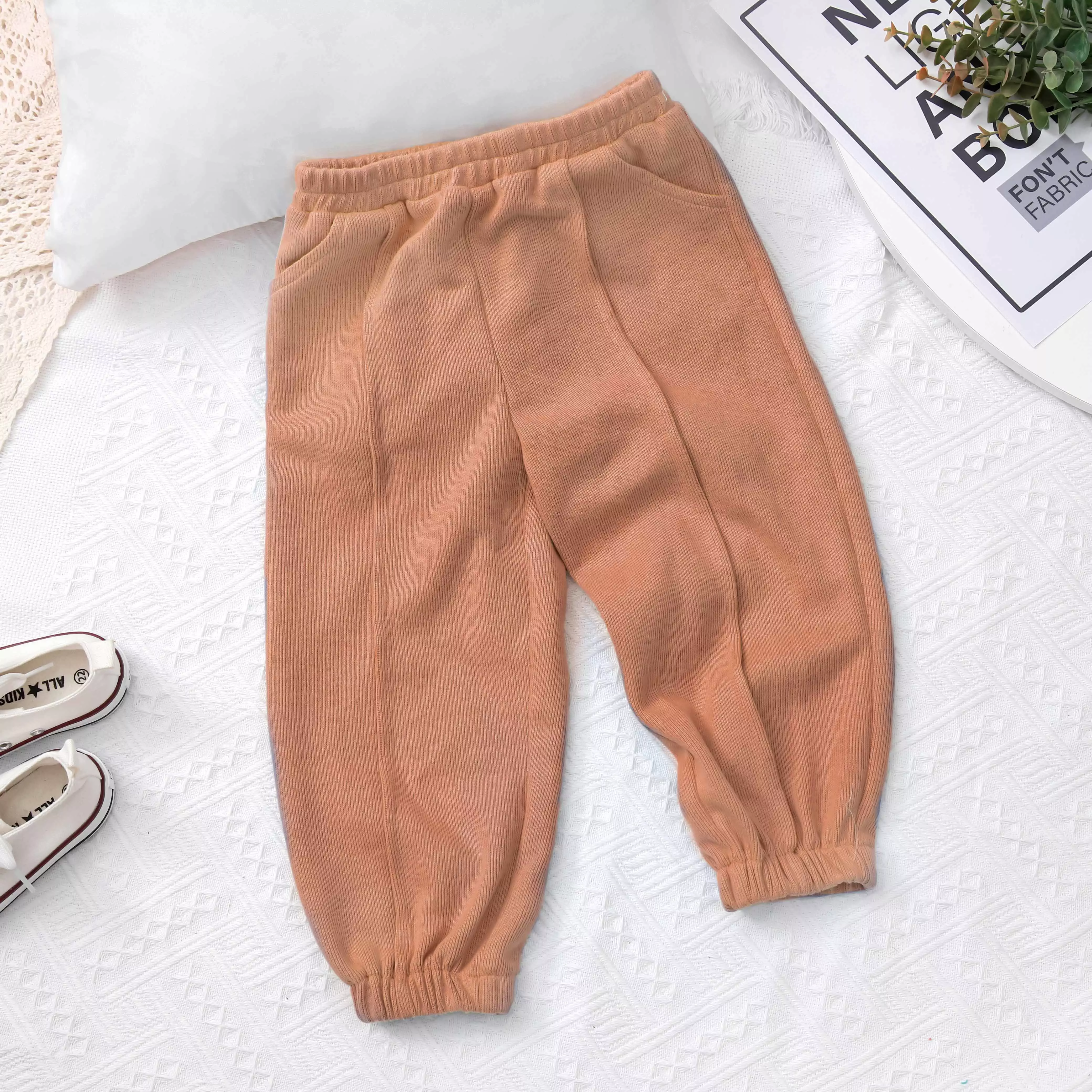 Quần bé trai gập ly trước_thumbnail_0