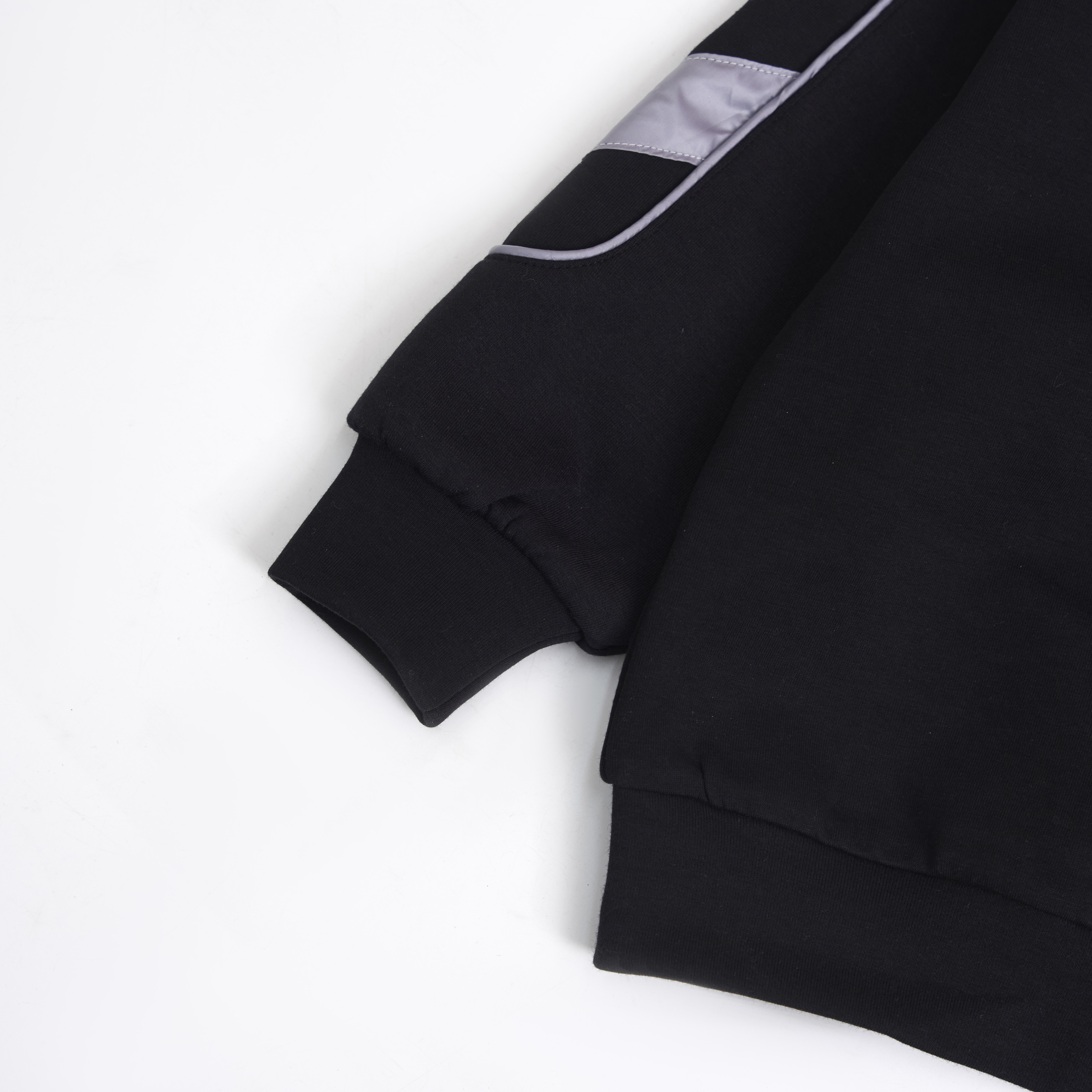 Áo nỉ phối vải gió trang trí tay_thumbnail_5