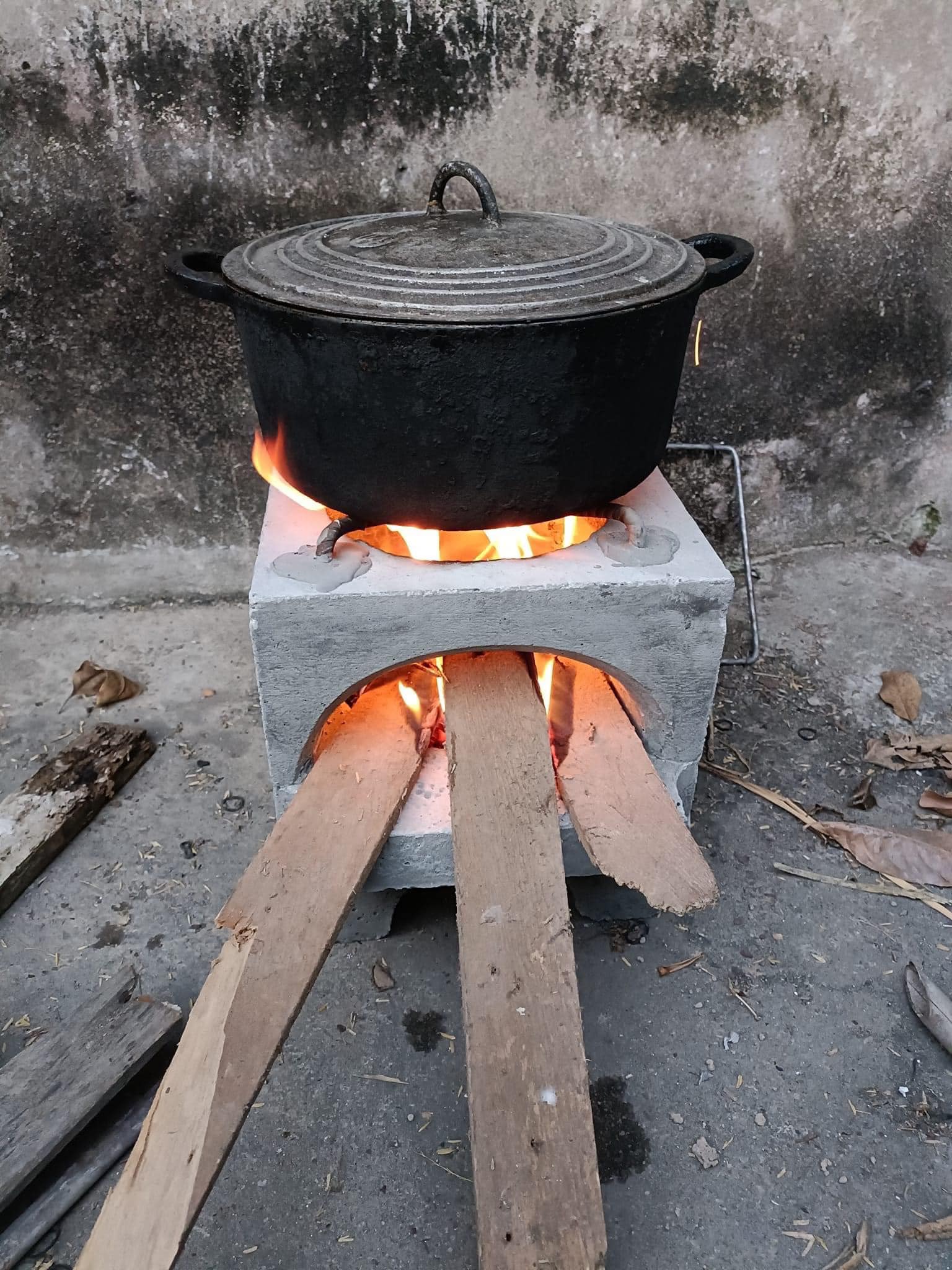 Bếp Củi Tuyên Thủy