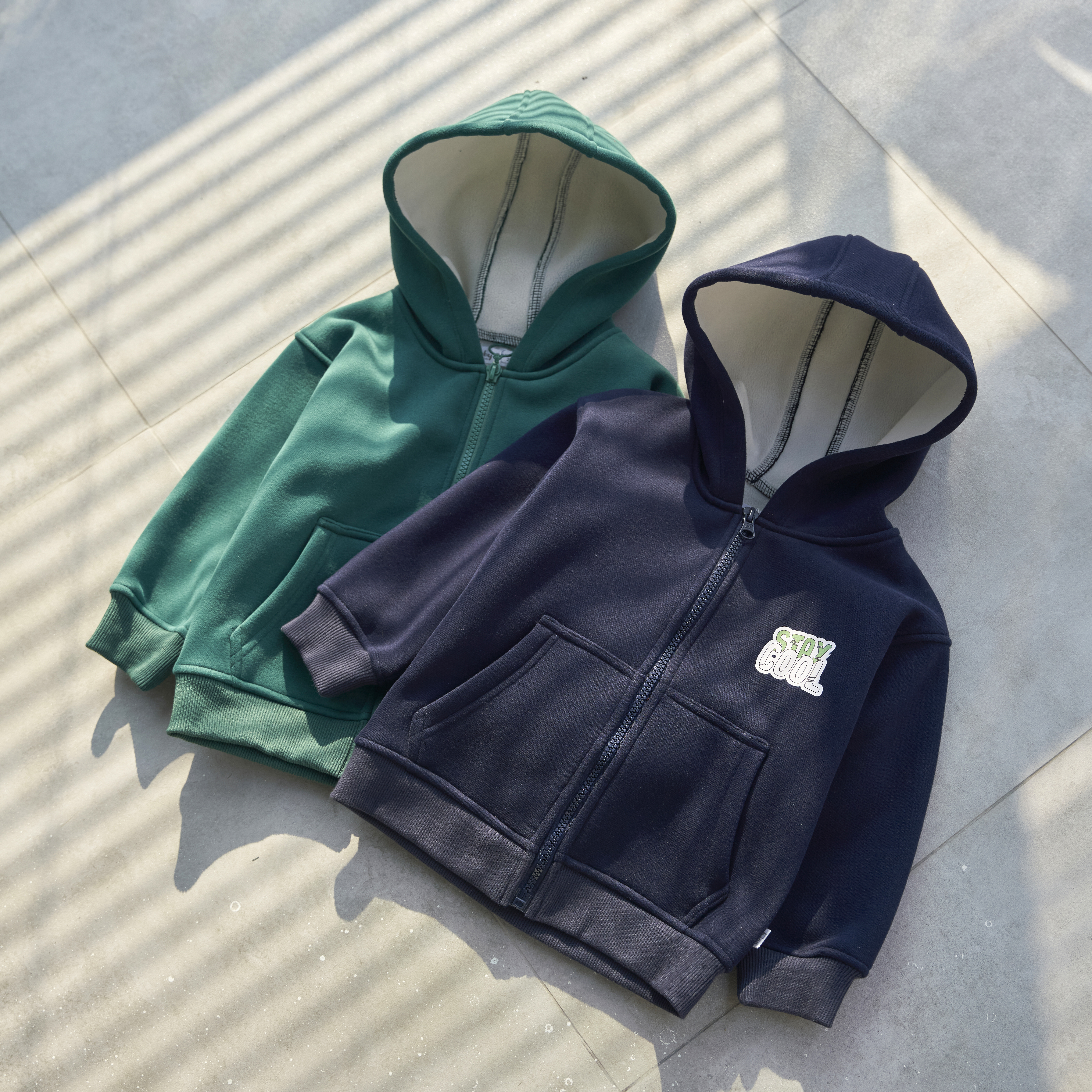 Áo khoác hoodie túi ốp_thumbnail_2