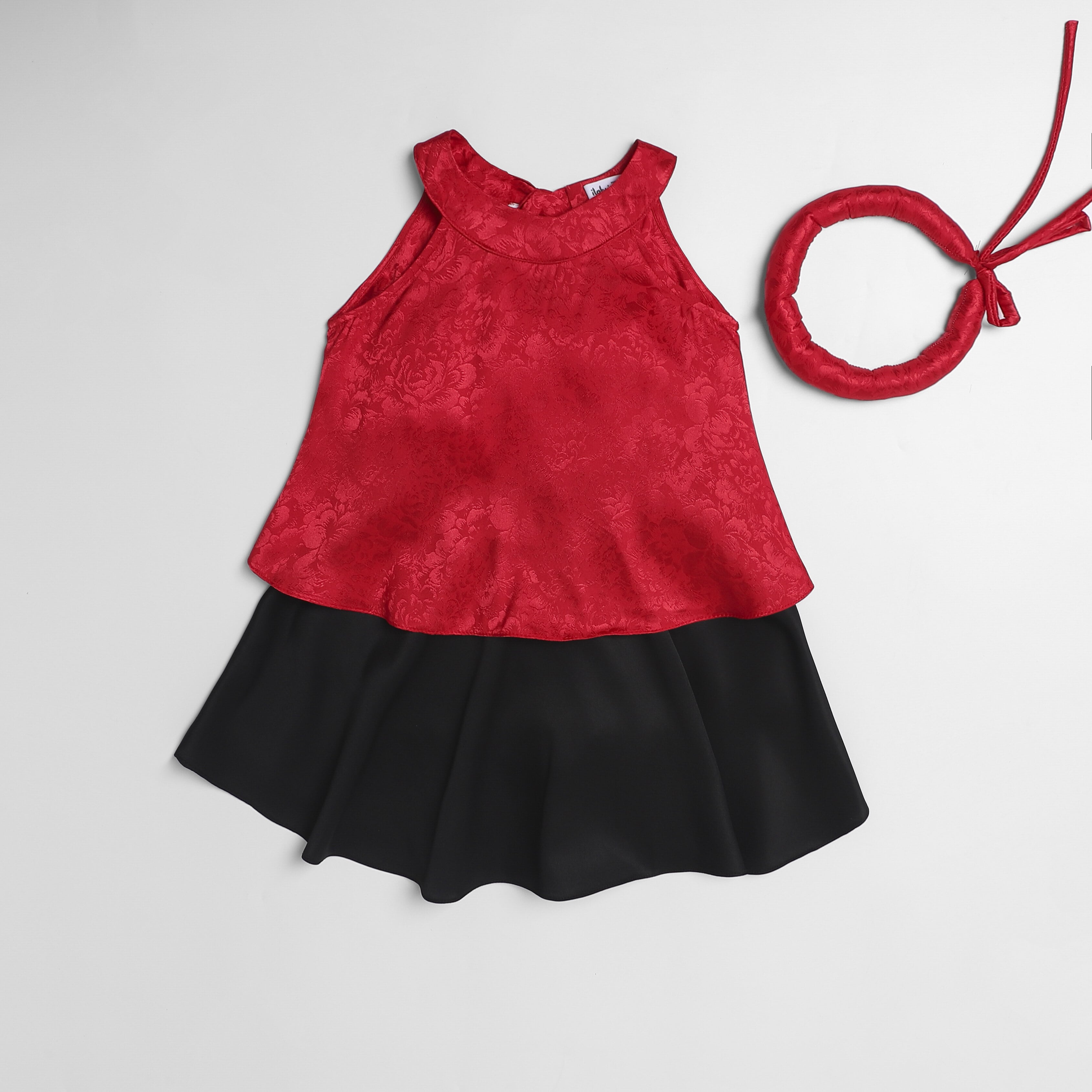 Áo cổ yếm buộc nơ sau_thumbnail_0