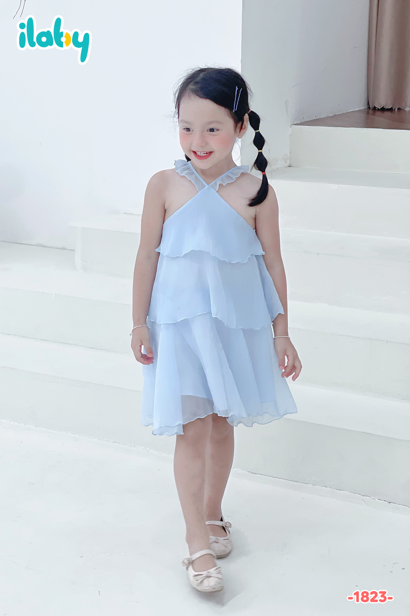 Váy voan nhăn ba tầng cổ yếm bèo_thumbnail_0