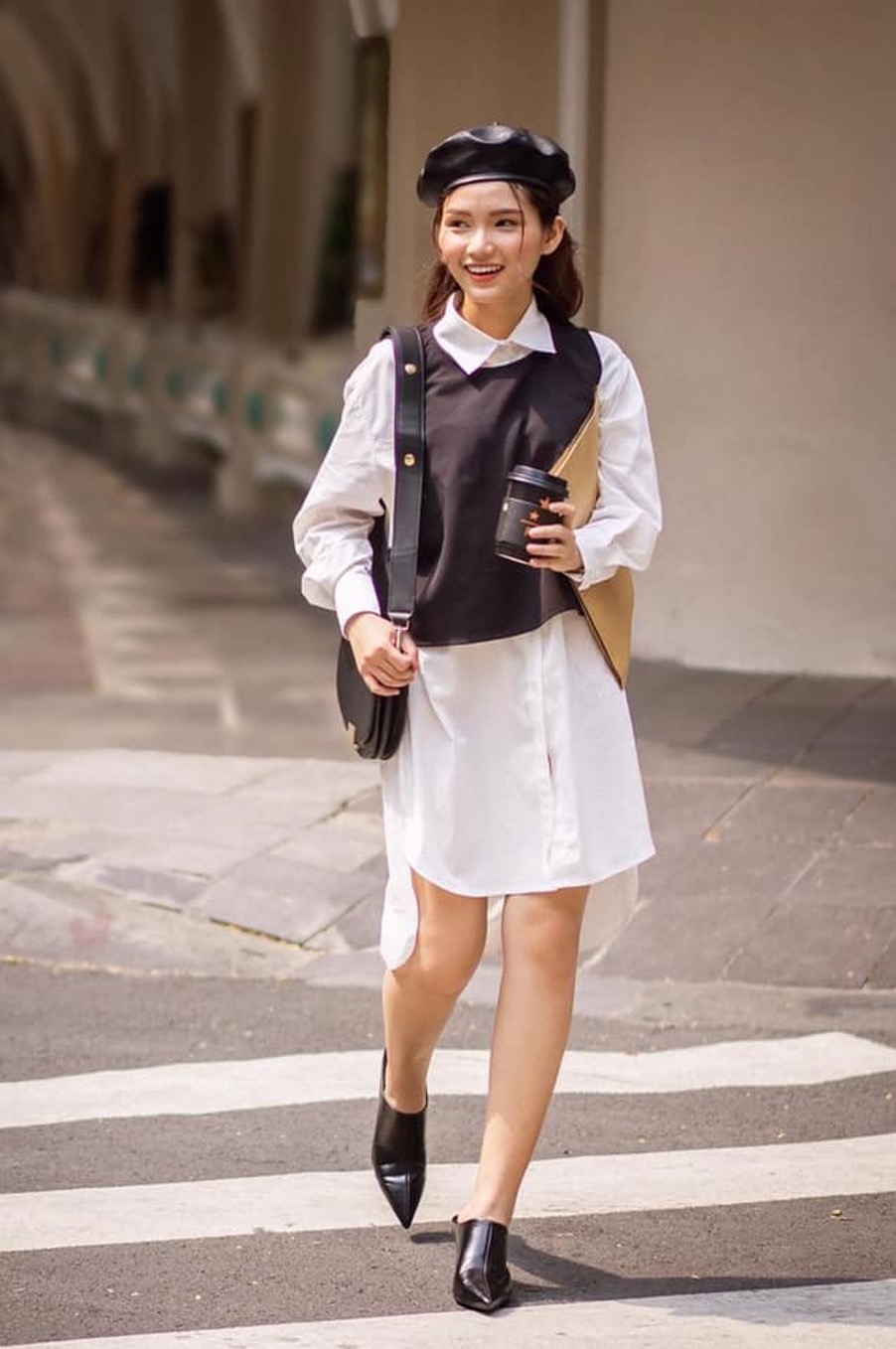 Ảnh thật] Set áo sơ mi trắng phối áo gile viền kèm chân váy xếp ly caro |  Shopee Việt Nam