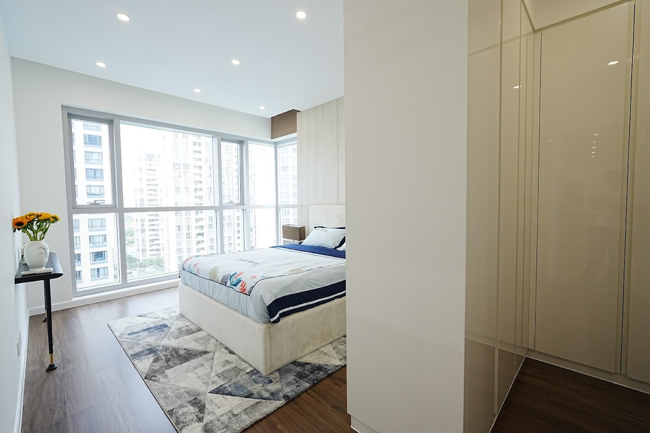 Siêu hiếm, căn hộ 1 phòng ngủ - Nội thất cơ bản - Tháp trung tâm thương mại - View xa lộ