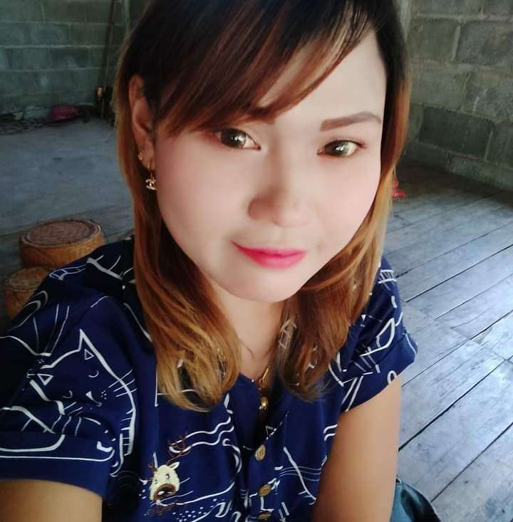 Jenny V.