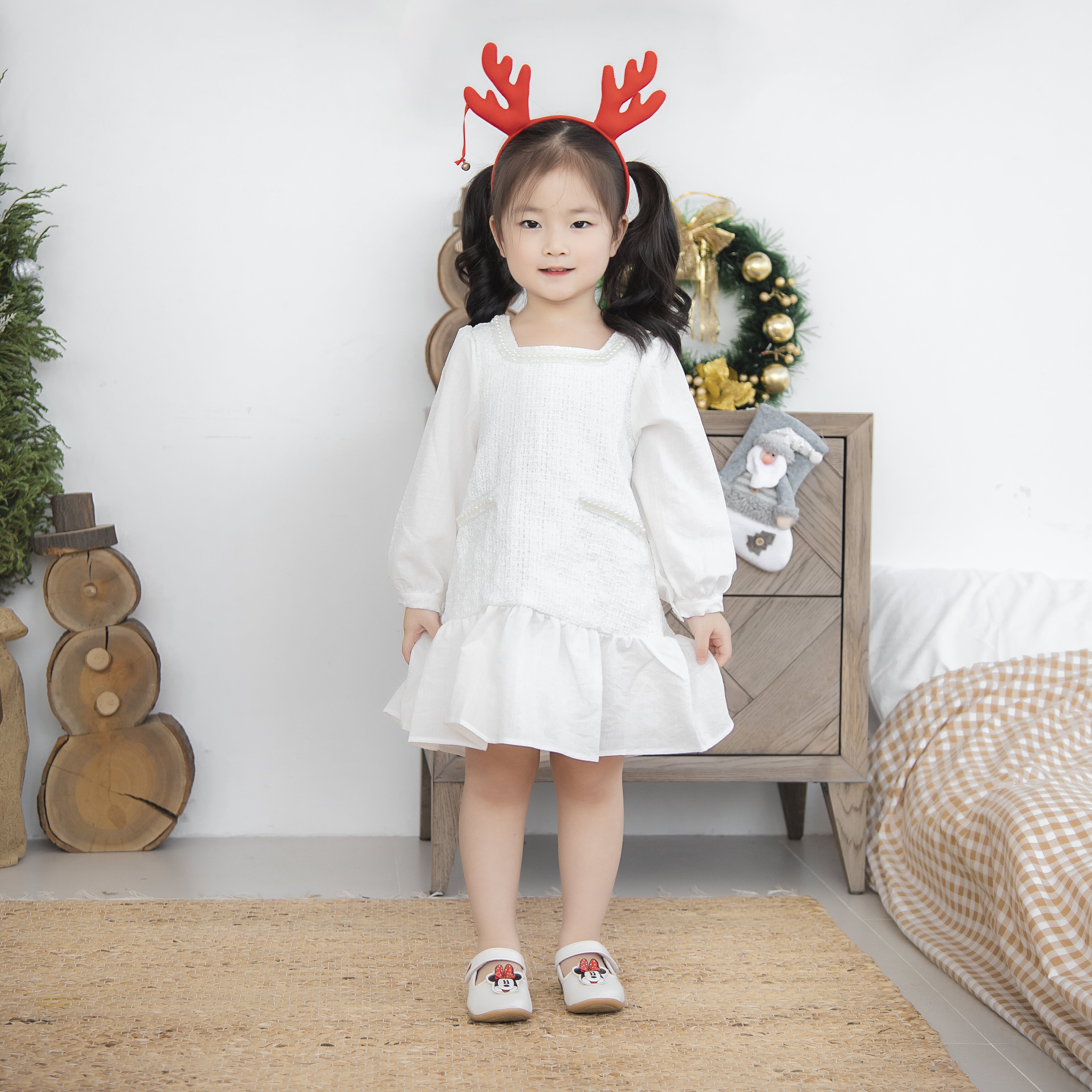 Váy đuôi cá dạ tweed phối ngọc_thumbnail_0