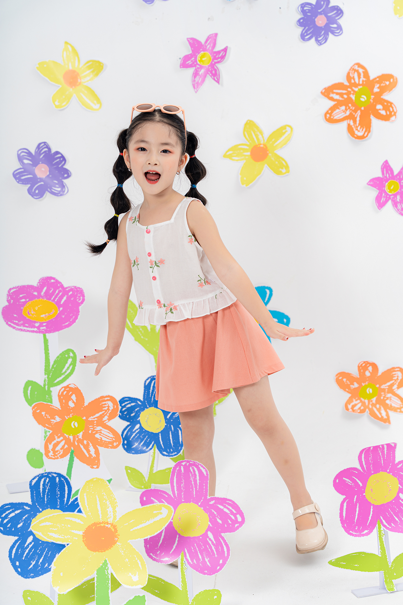 Set áo sát nách quần bèo gấu_thumbnail_2