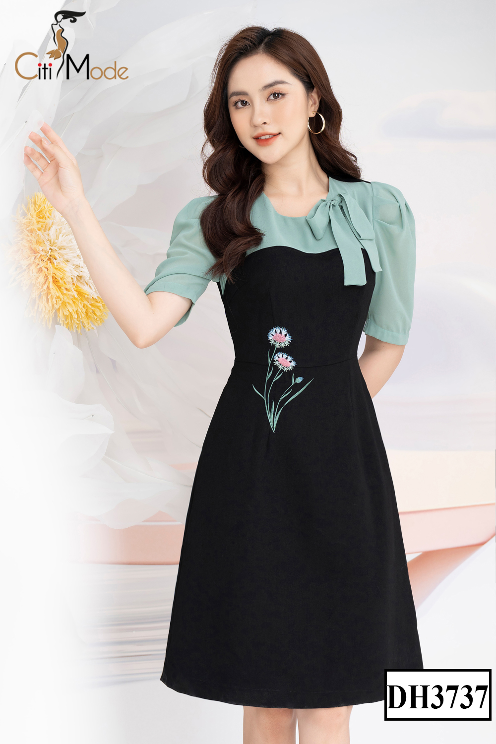 5 Cách chọn đầm công sở nữ chuẩn nhất  Phú Hoàng Uniform