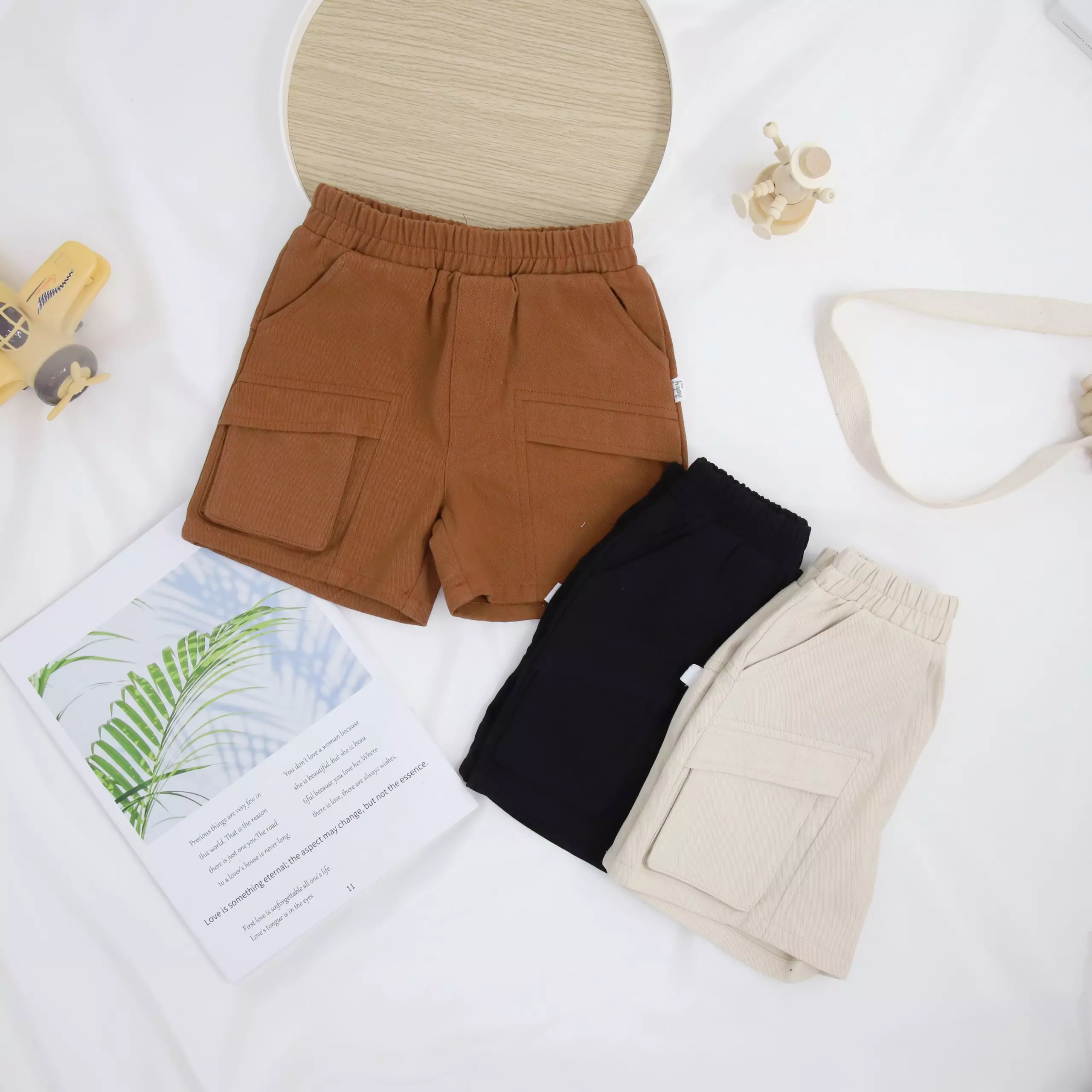 Quần short kaki phối túi hộp_thumbnail_5