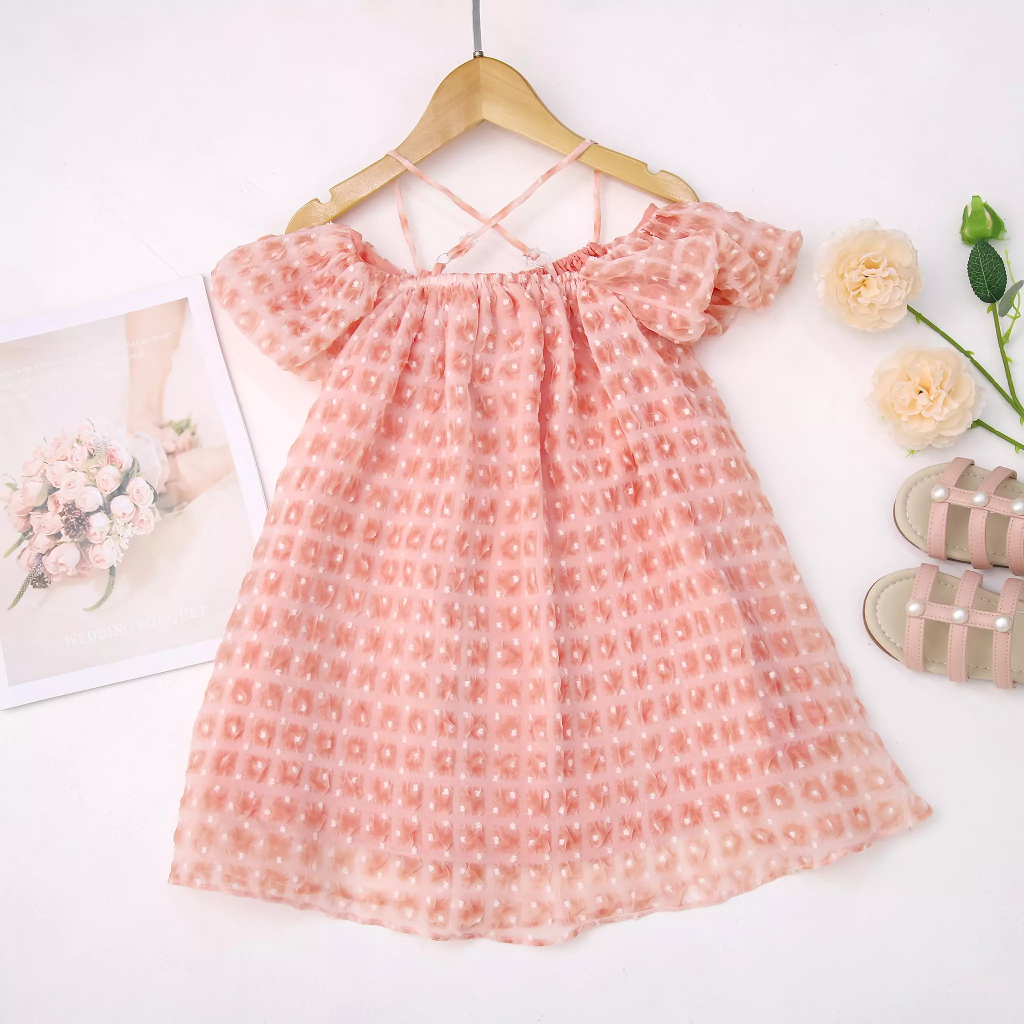 Váy maxi tay chuông trễ vai