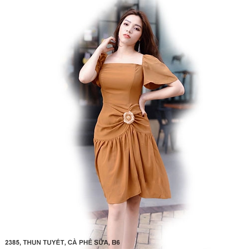 ĐẦM CÚP NGỰC CÓ TAY NGẮN EO ĐÍNH HOA HỒNG - 2385