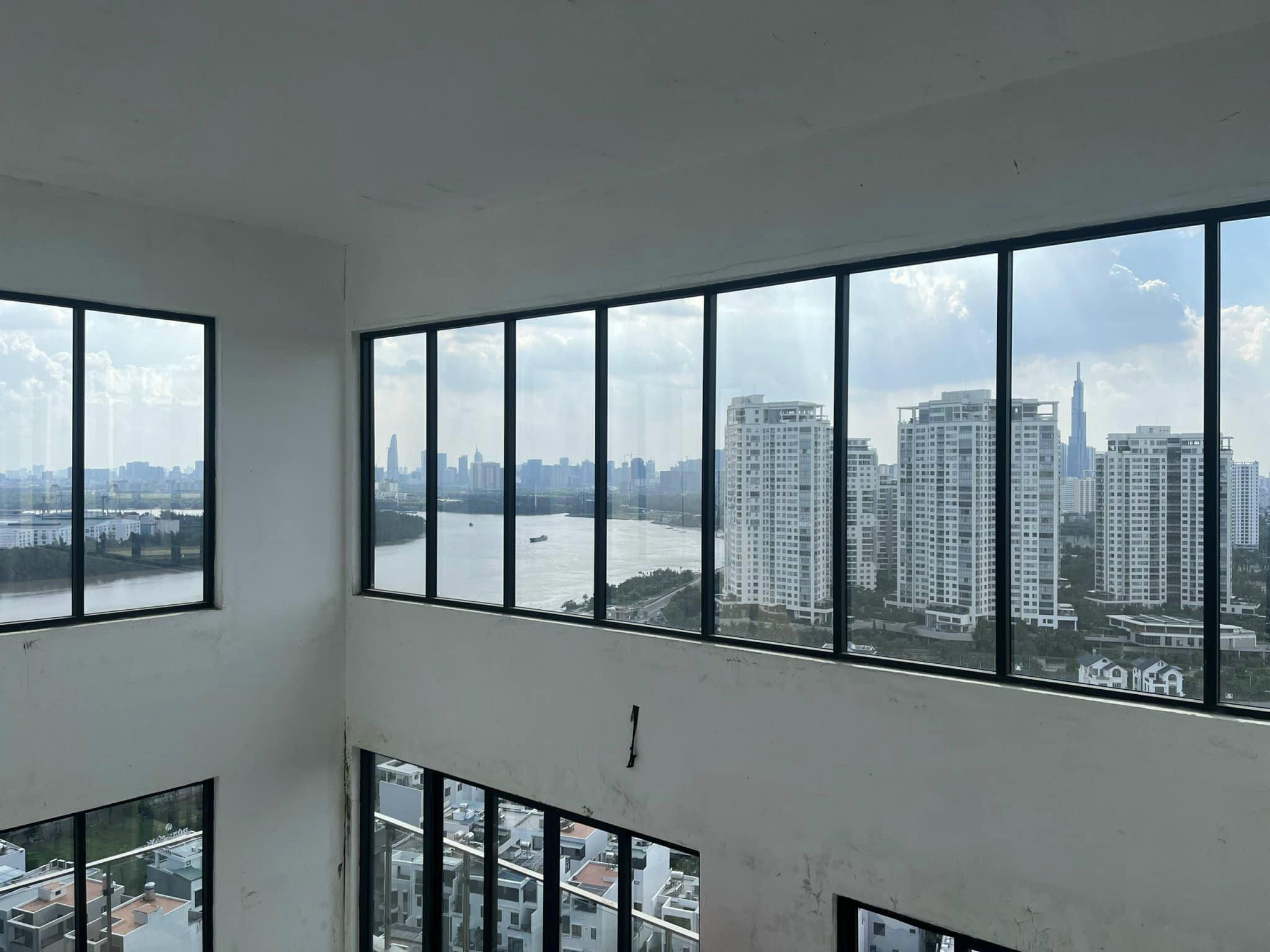 MUA TRỰC TIẾP CĐT SIÊU PHẨM PENTHOUSE_thumbnail_1