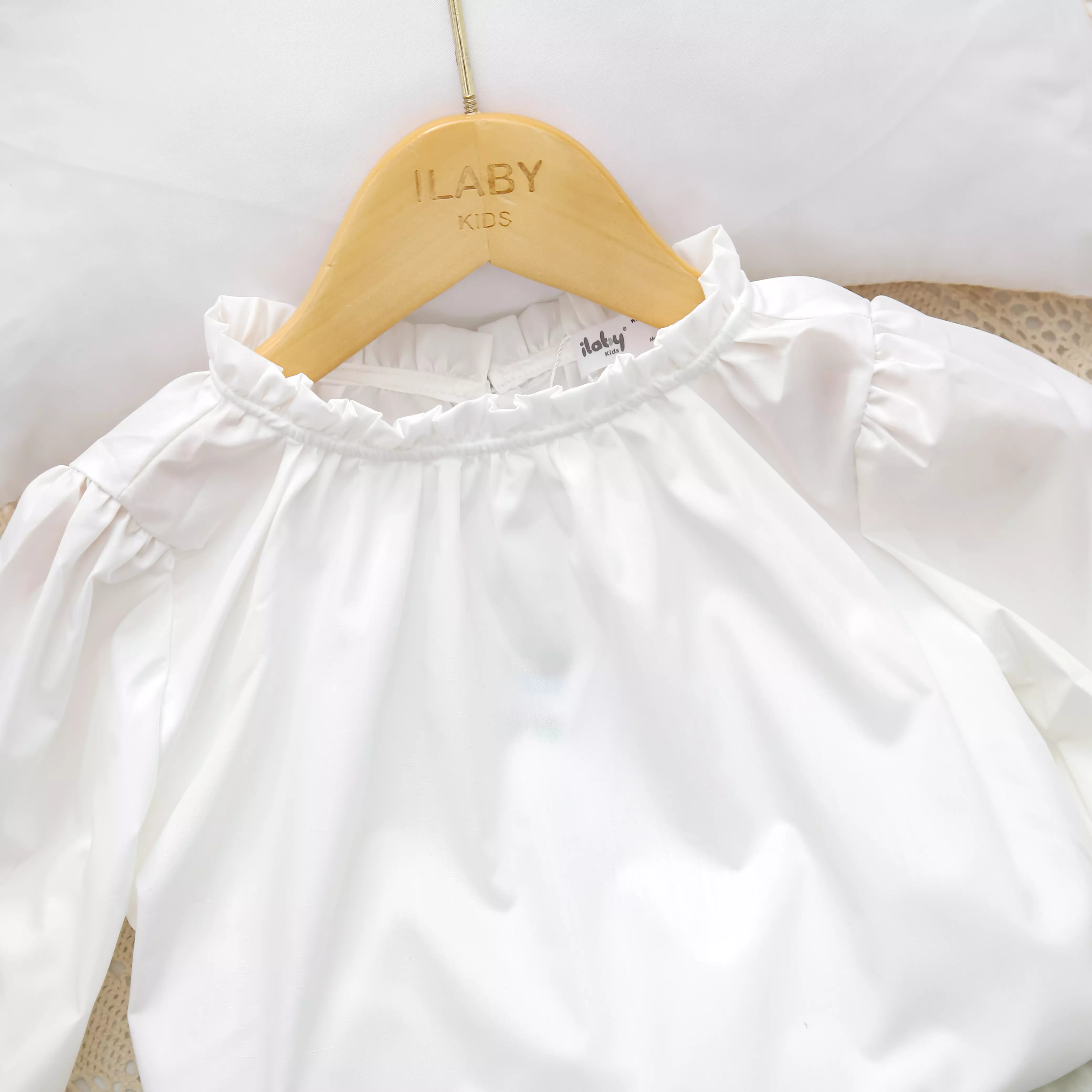 Áo sơ mi bé gái cổ tròn nhún_thumbnail_2