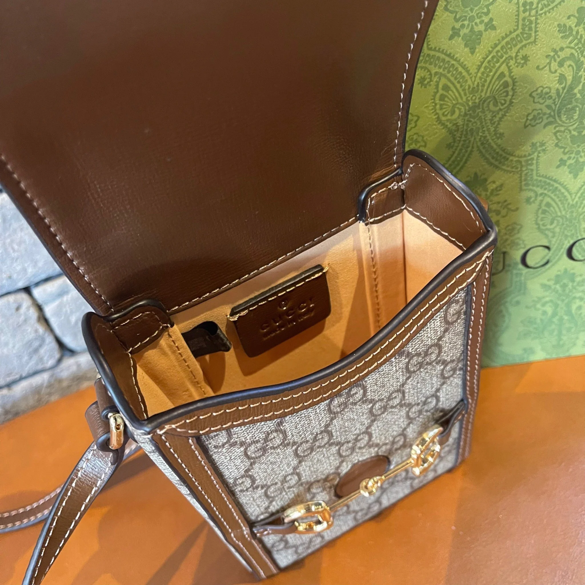 Túi đeo chéo Gucci bag Horsebit mini Phone Holder _thumbnail_4