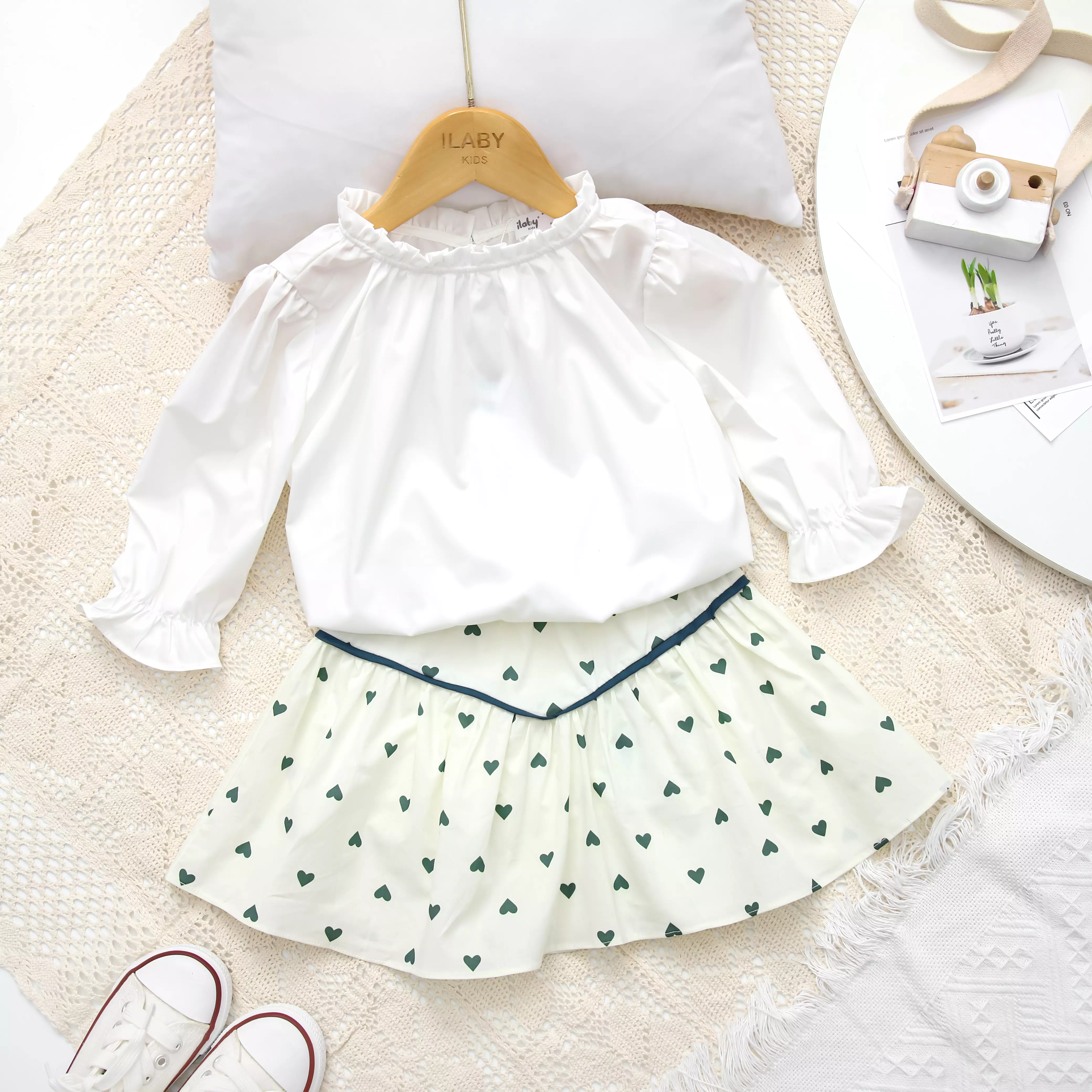 Chân váy tim xanh phối V_thumbnail_1