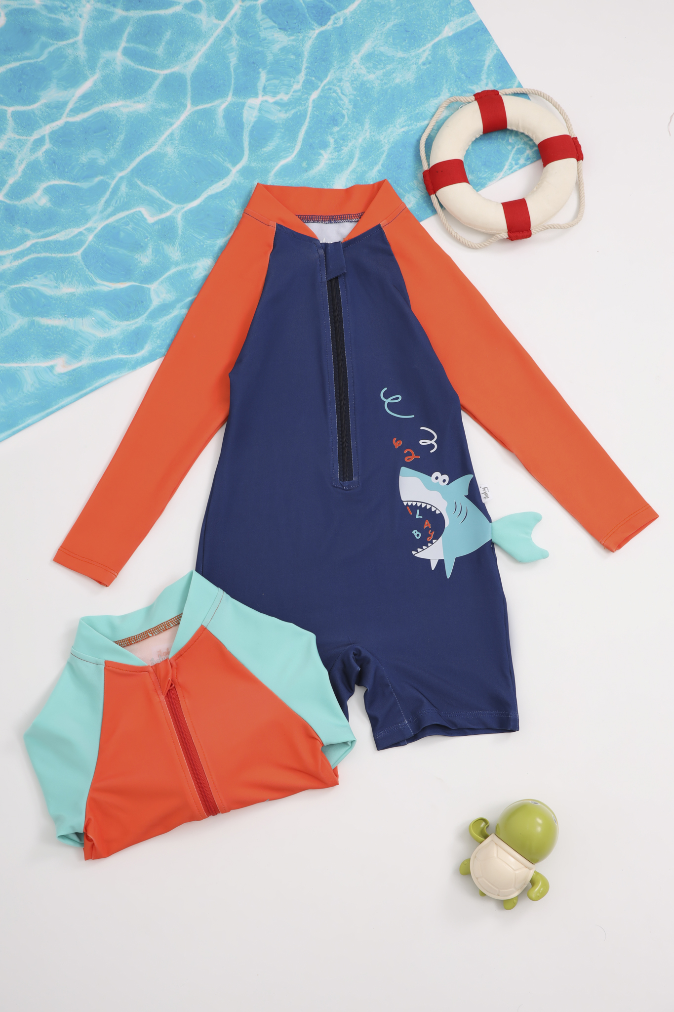 Set bơi liền cá mập phối đuôi cá