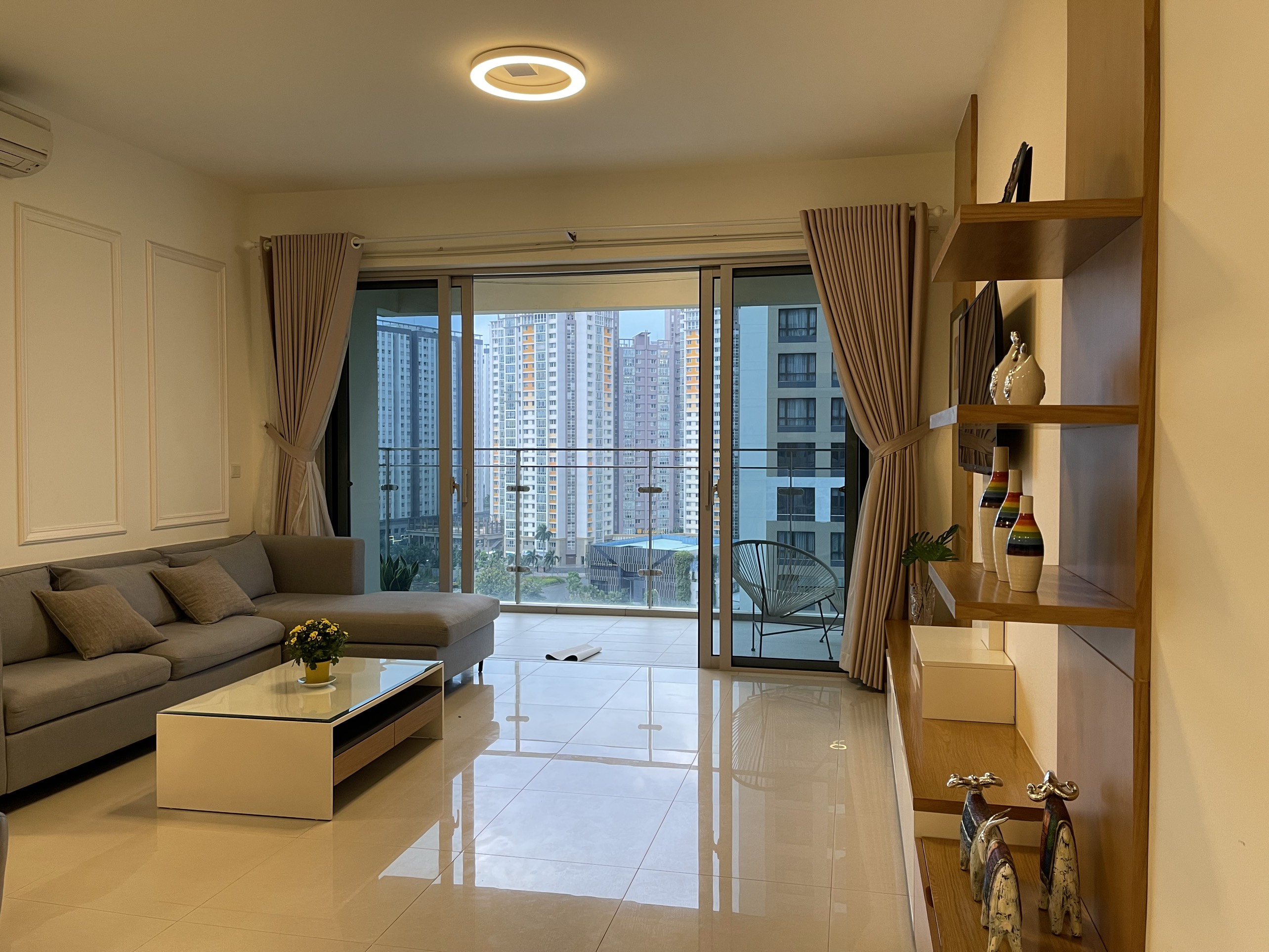 Duy nhất 4PN Penthouse Estella Heights tầng cao view nội khu xịn xò, nội thất Luxury đẳng cấp, giá chỉ 100tr