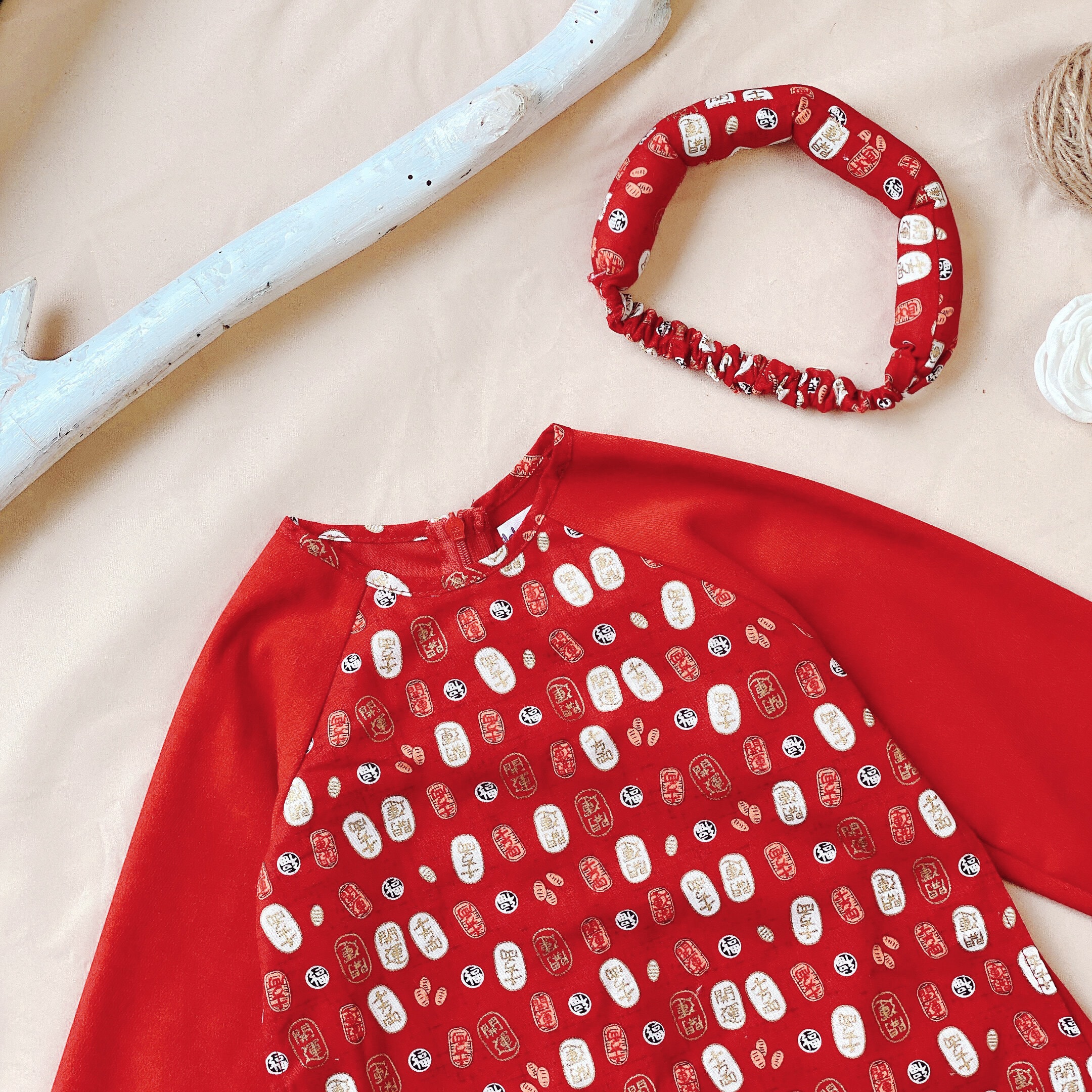 Áo dài đỏ Tết kèm mấn_thumbnail_5