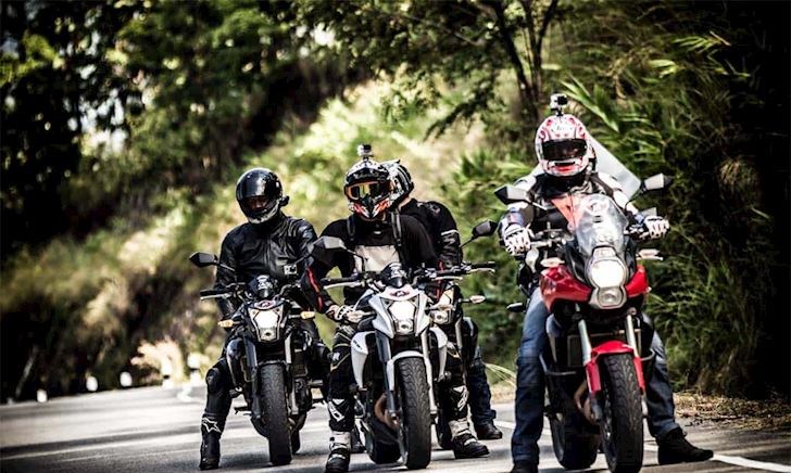 NHỮNG MẸO NHỎ GIÚP TAY LÁI  ANH EM BIKER CỨNG HƠN