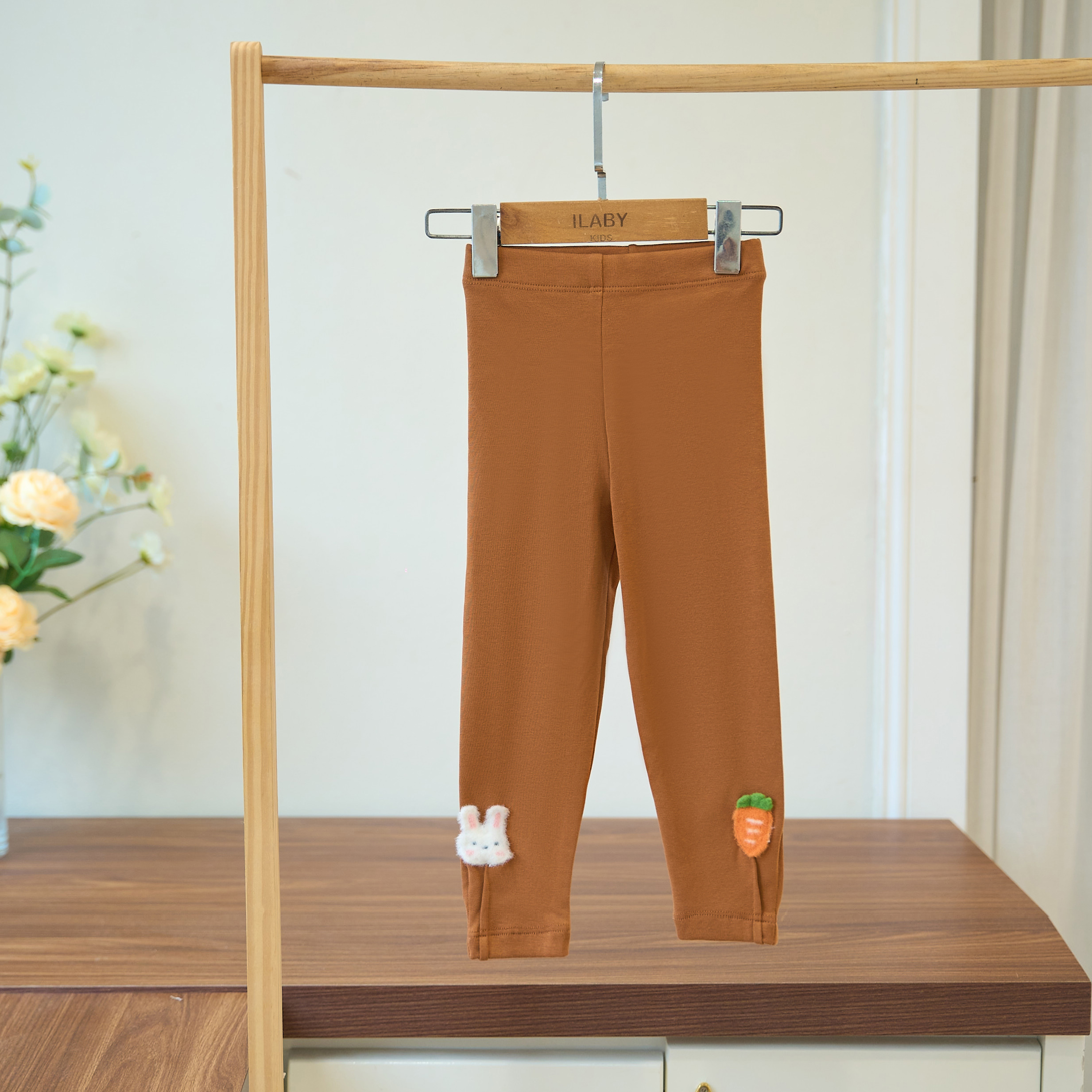 Quần legging đính hoa nhỏ_thumbnail_2