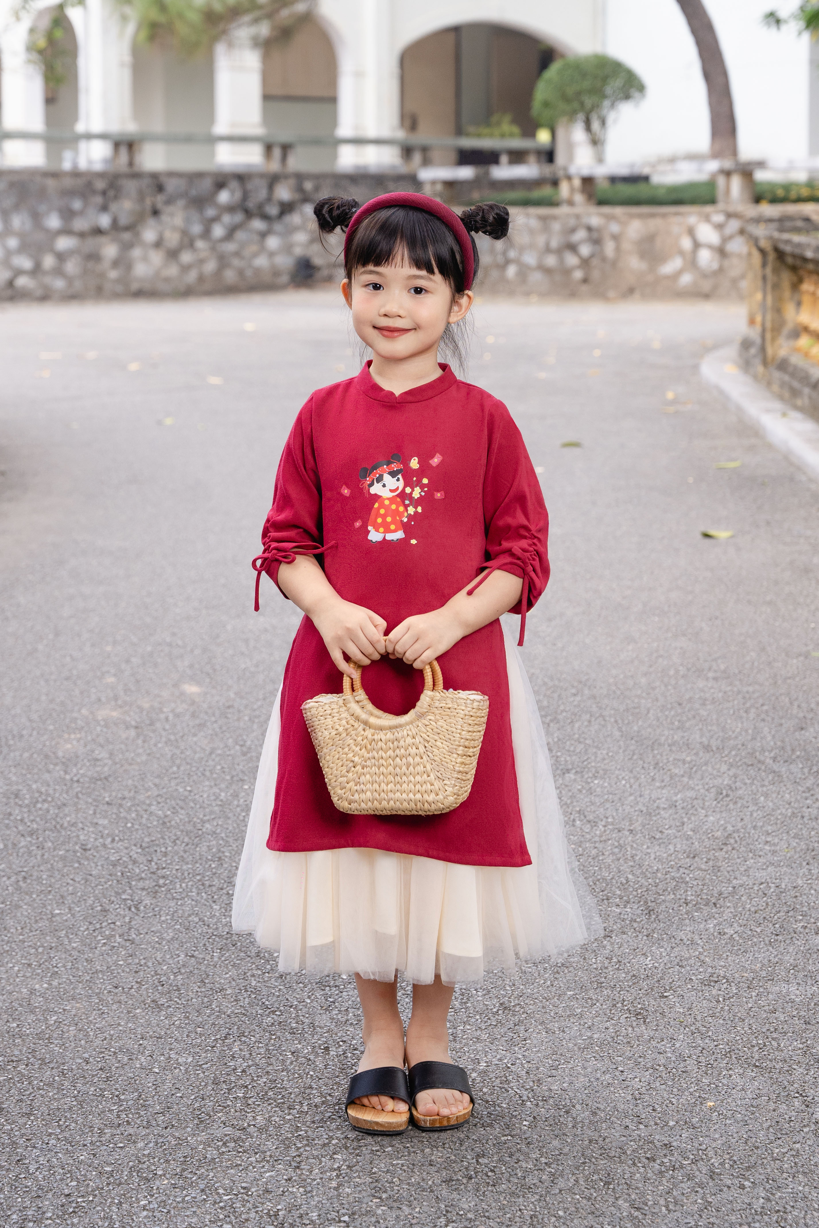 Áo dài nhung in hình Tết