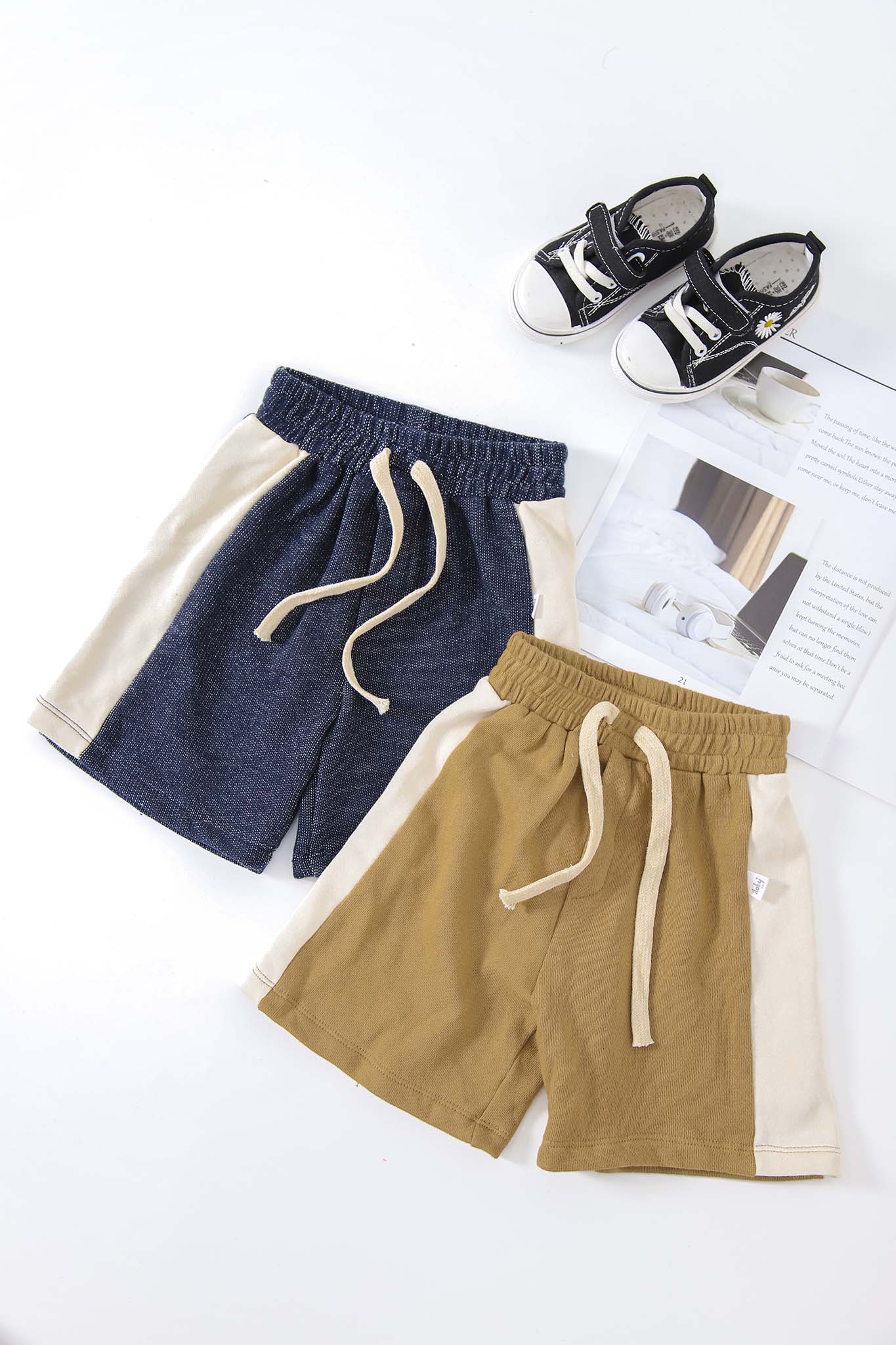 Quần sooc nỉ phối sườn_thumbnail_0