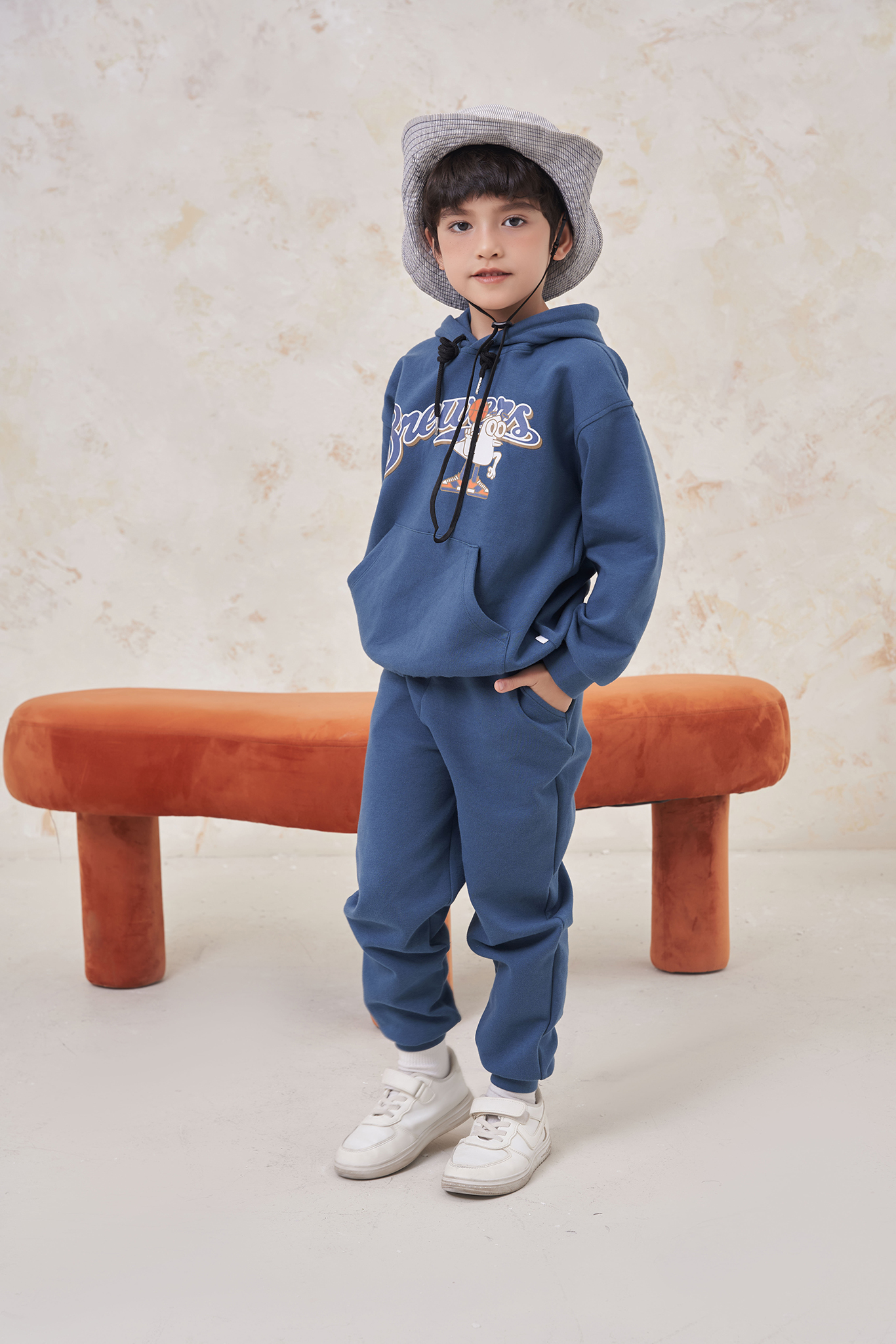 Bộ nỉ  có mũ túi ốp lớn_thumbnail_2