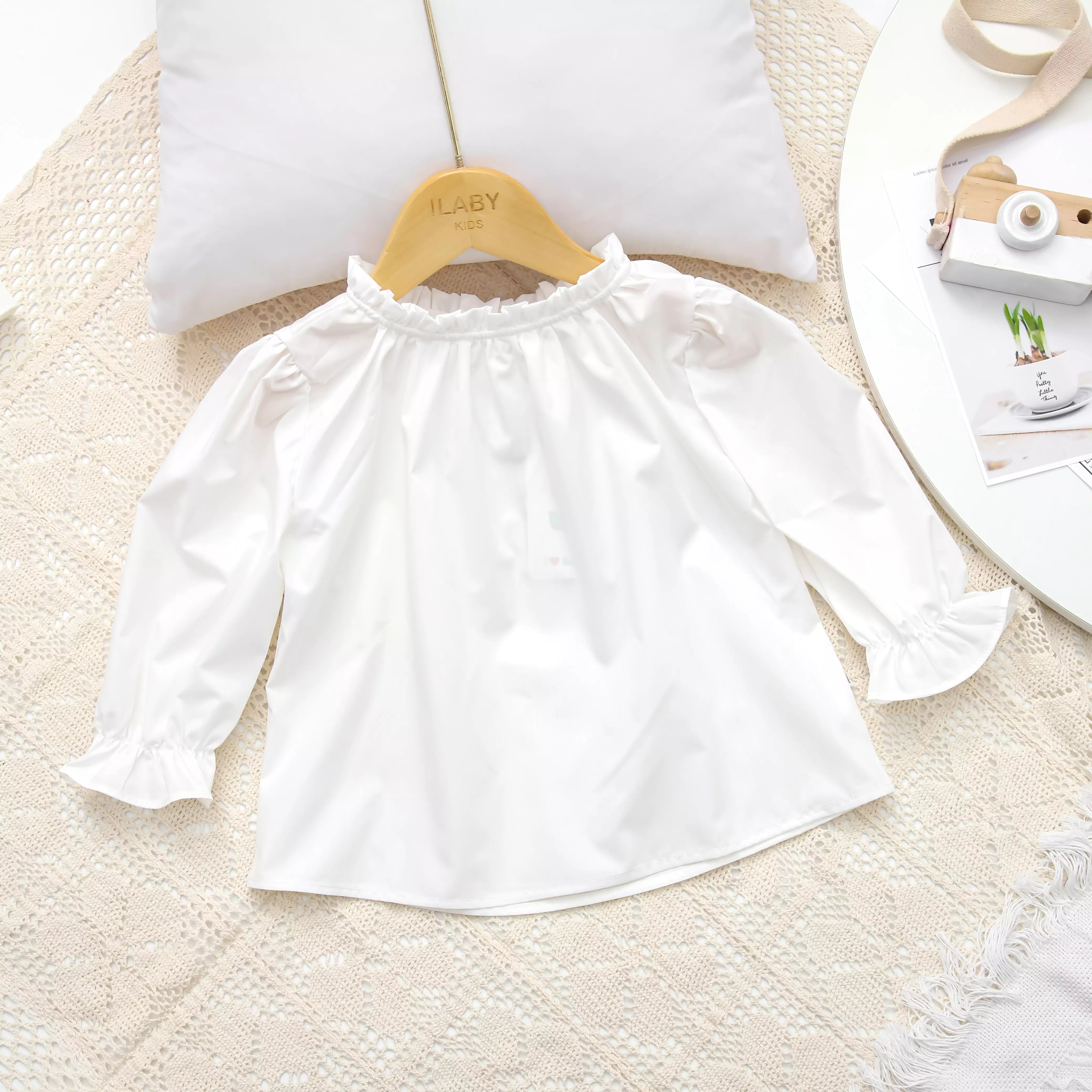 Áo sơ mi bé gái cổ tròn nhún_thumbnail_5