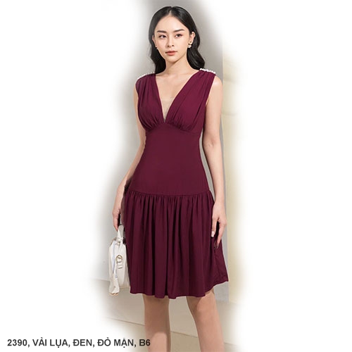 ĐẦM XÒE CỔ TIM - 2390