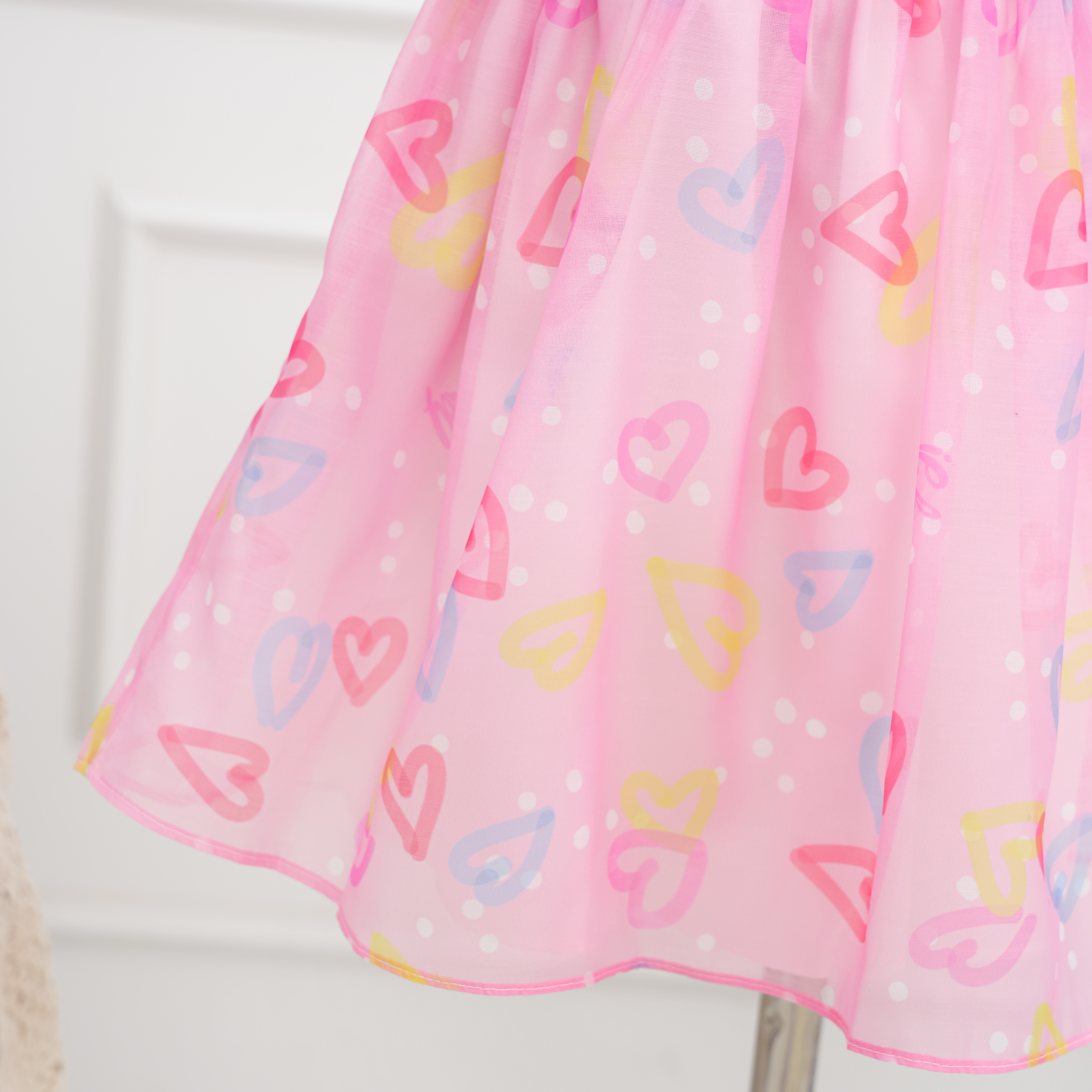 Váy voan họa tiết ngực nhún phối nơ vai_thumbnail_4