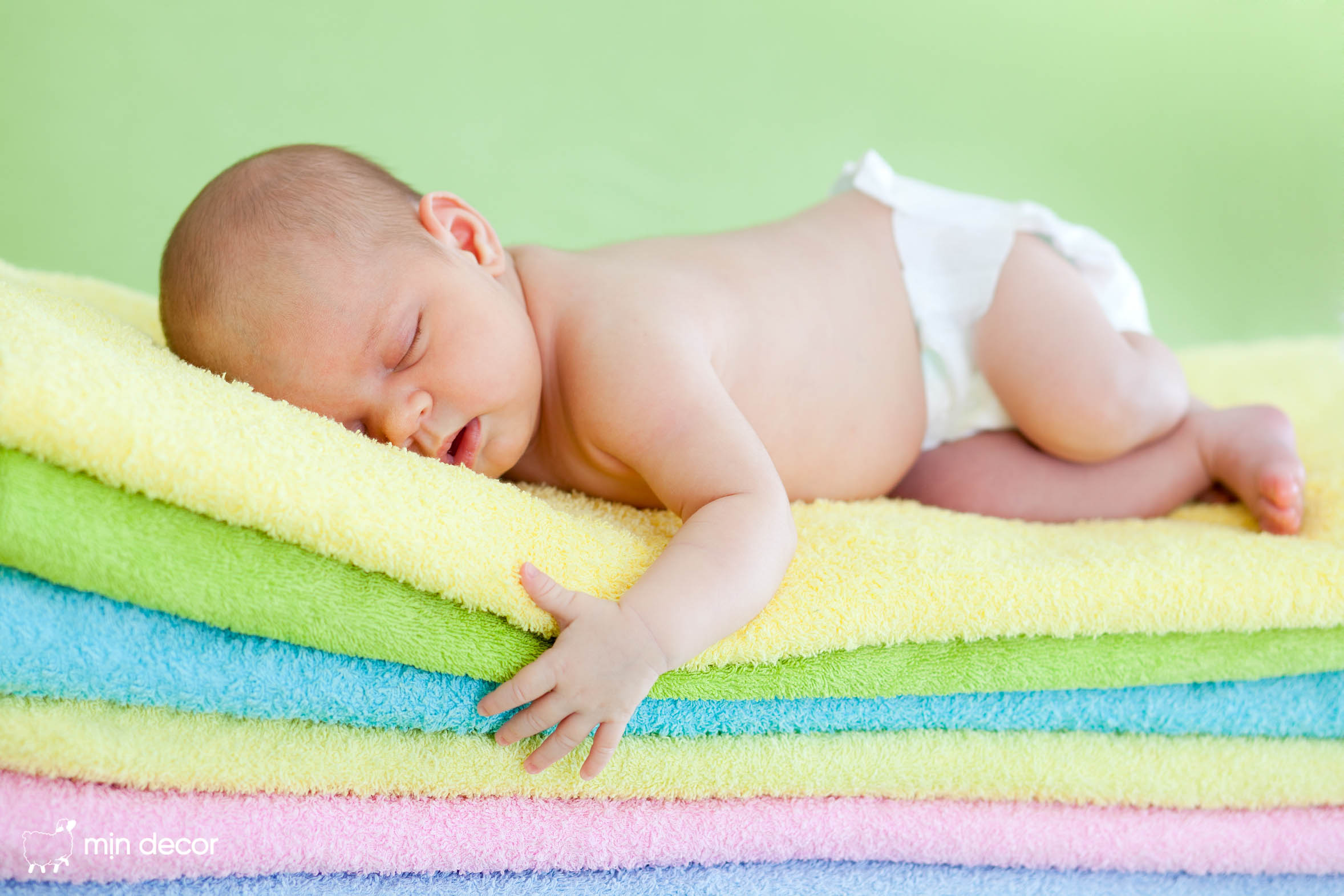 Những lầm tưởng và sự thật hồi quy giấc ngủ ở trẻ sơ sinh, cách ứng phó