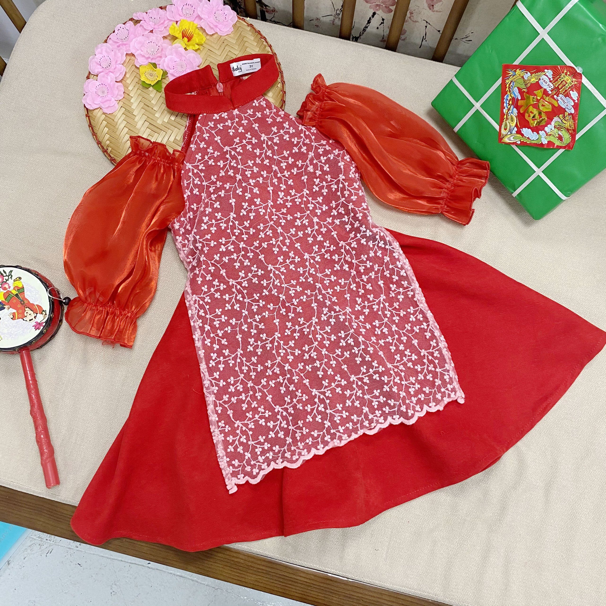 Váy tơ phối ren khoét vai_thumbnail_5