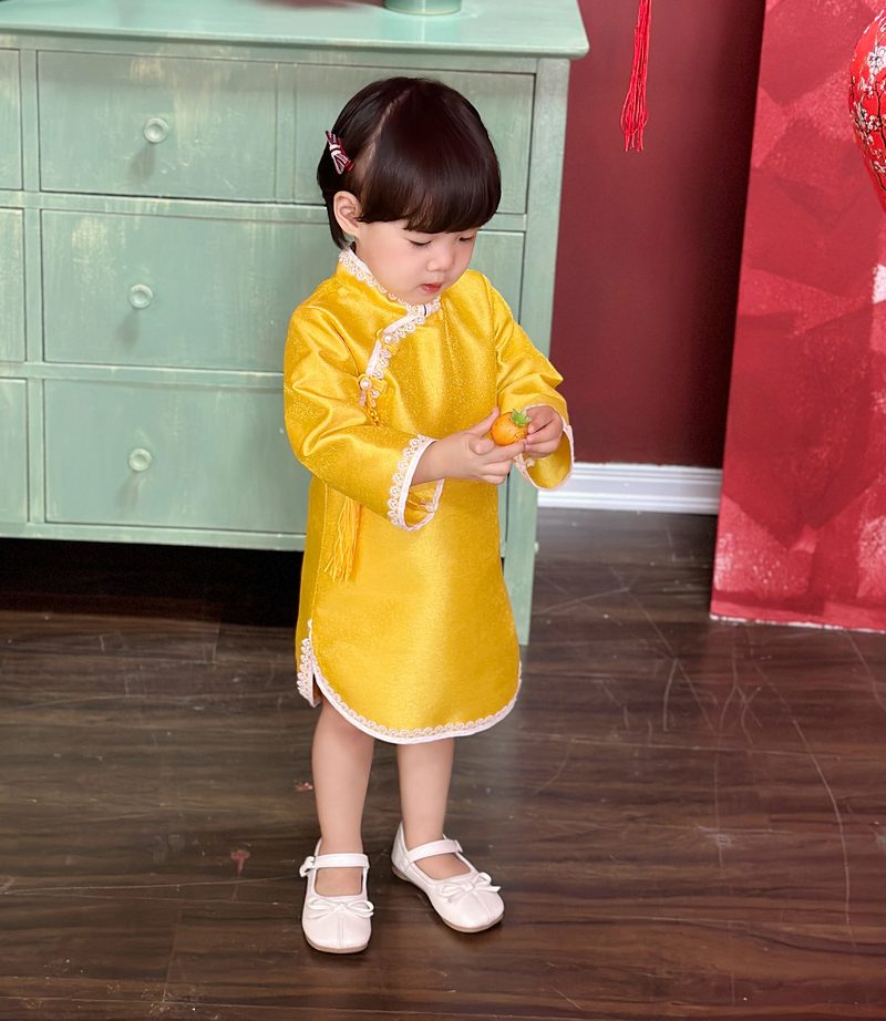 Sườn xám váy cho bé gái 1 2 3 4 5 6 tuổi Magickids phối ren Áo dài cách tân bé gái mặc Tết, đi chơi AD22014