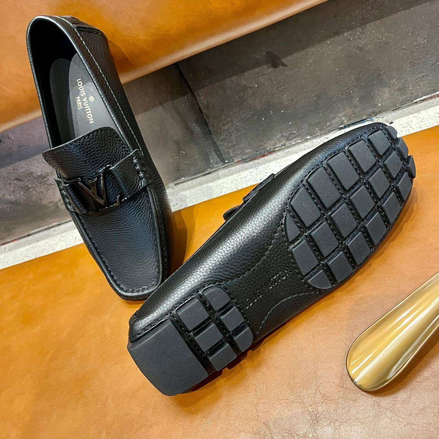 Giày lười Moca nam LV Monte Carlo Moccasin logo black_thumbnail_4