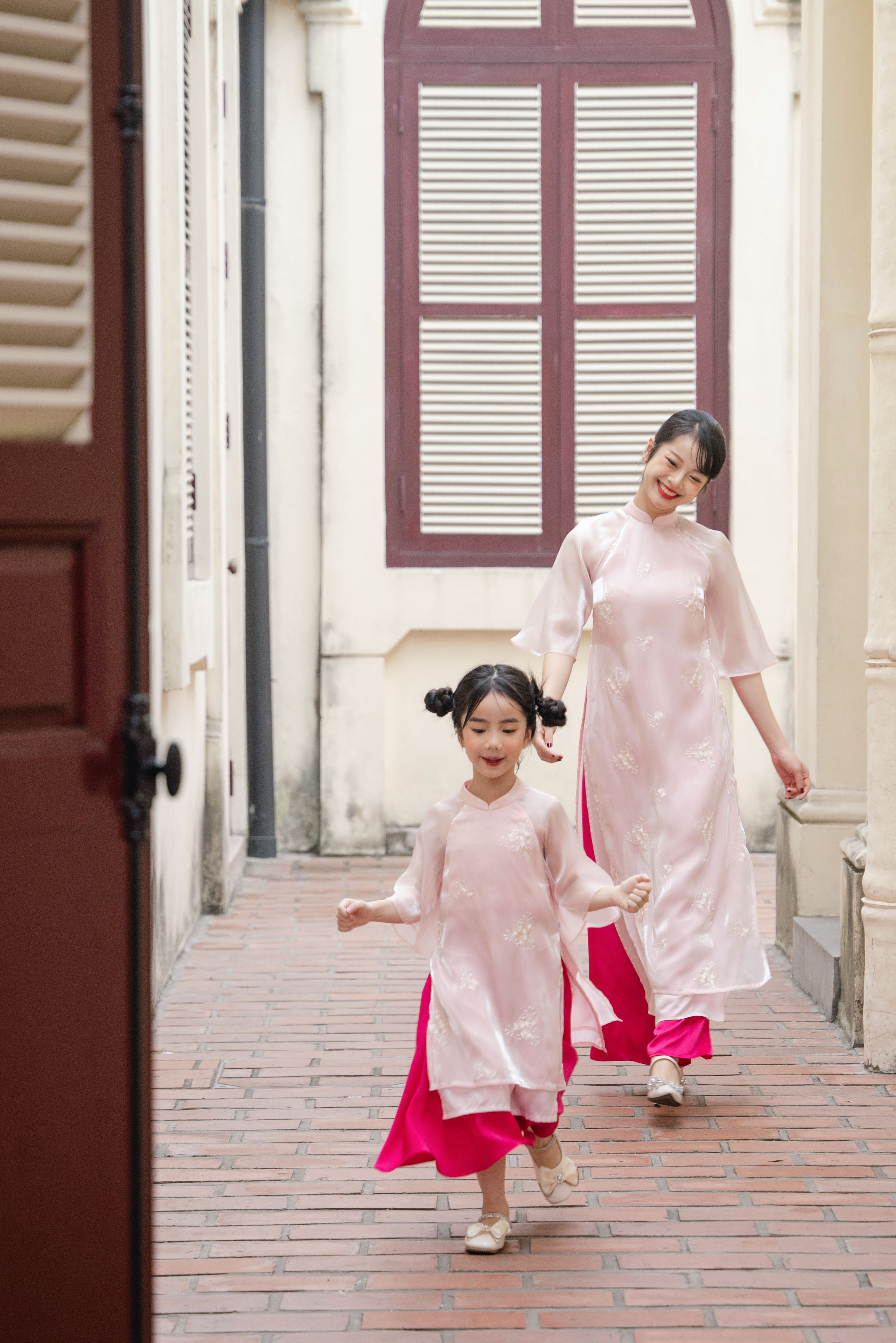 Áo dài Thanh Nhã mẹ_thumbnail_4