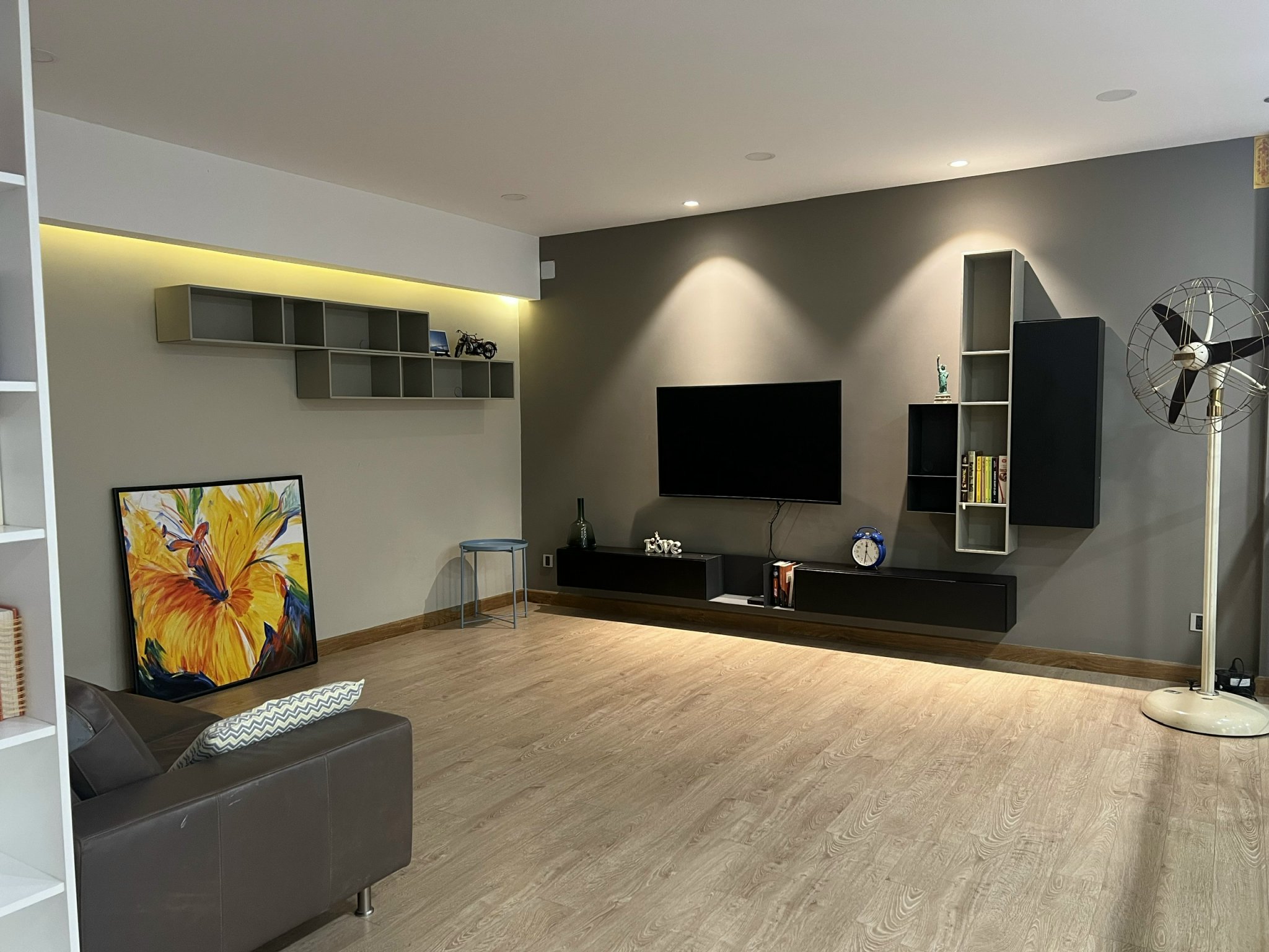 Cho thuê căn Duplex 3PN Vista Verde giá siêu hấp dẫn