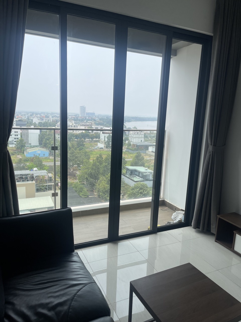 Thuê 1Pn giá tốt, full nội thất tại dự án One Verandah._thumbnail_1