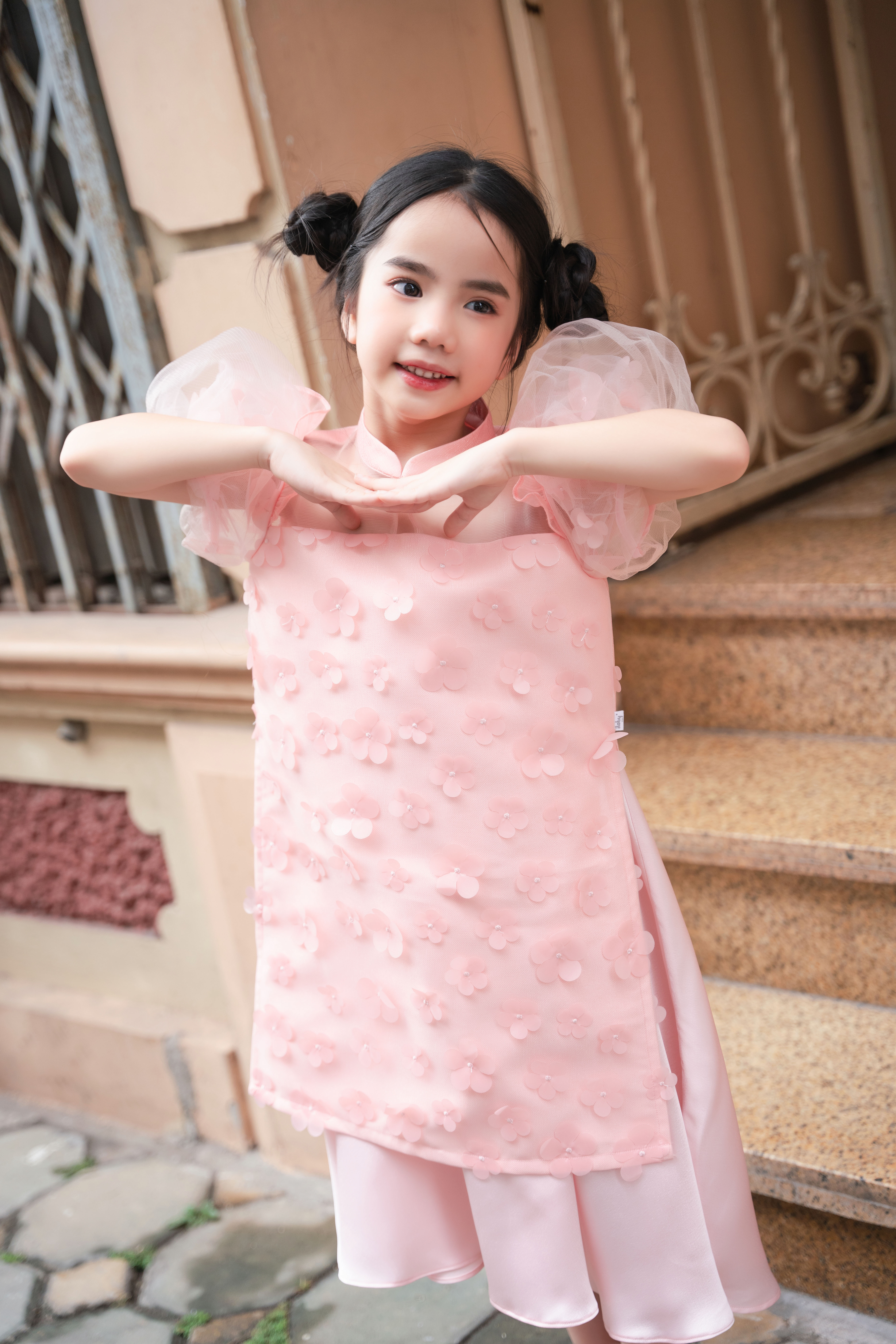 Áo dài Hồng Diễm_thumbnail_5