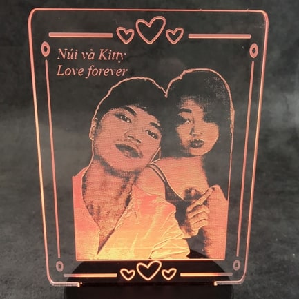 Đèn LED khắc theo yêu cầu - Mẫu chữ nhật 03