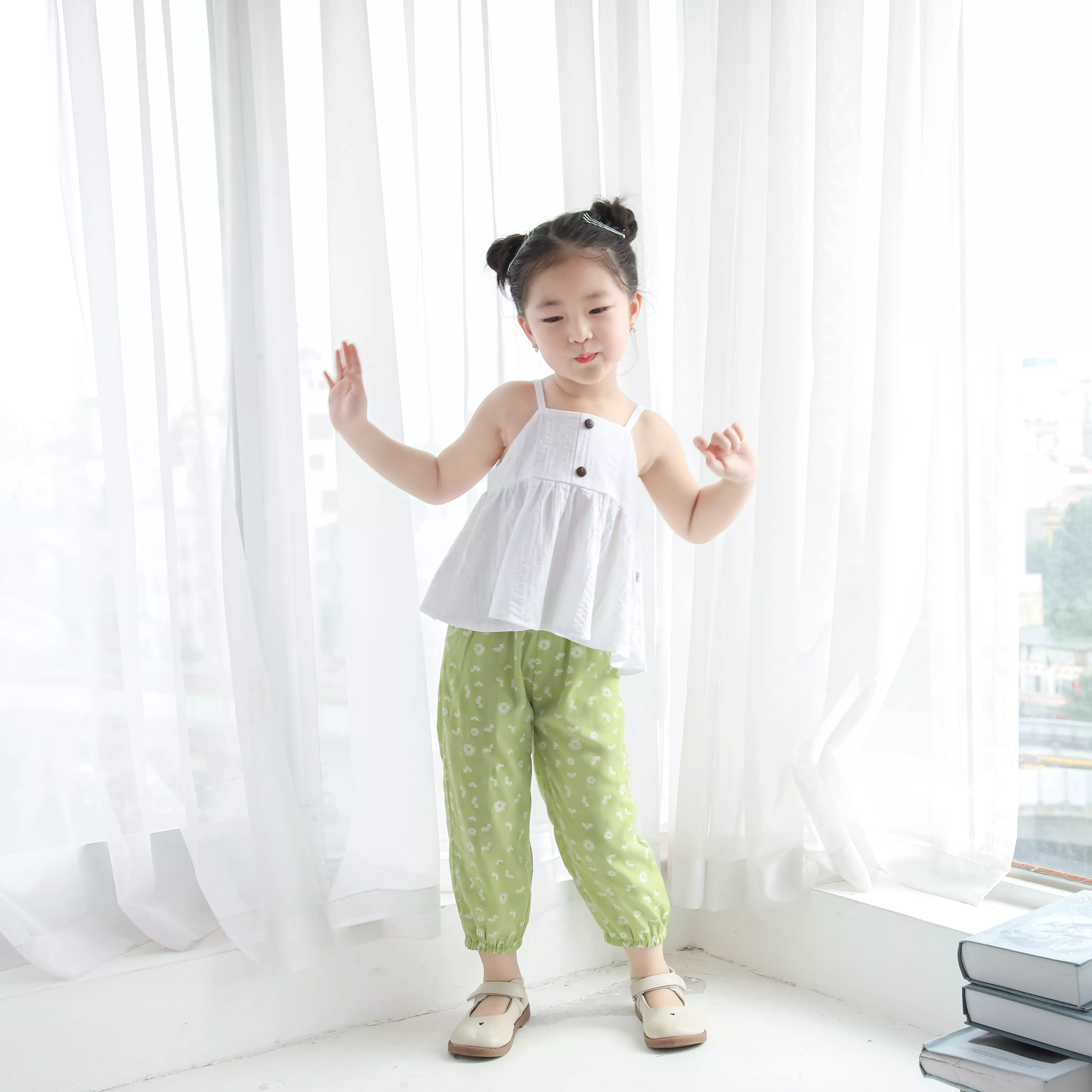 Sét áo hai dây và quần bomber_thumbnail_4